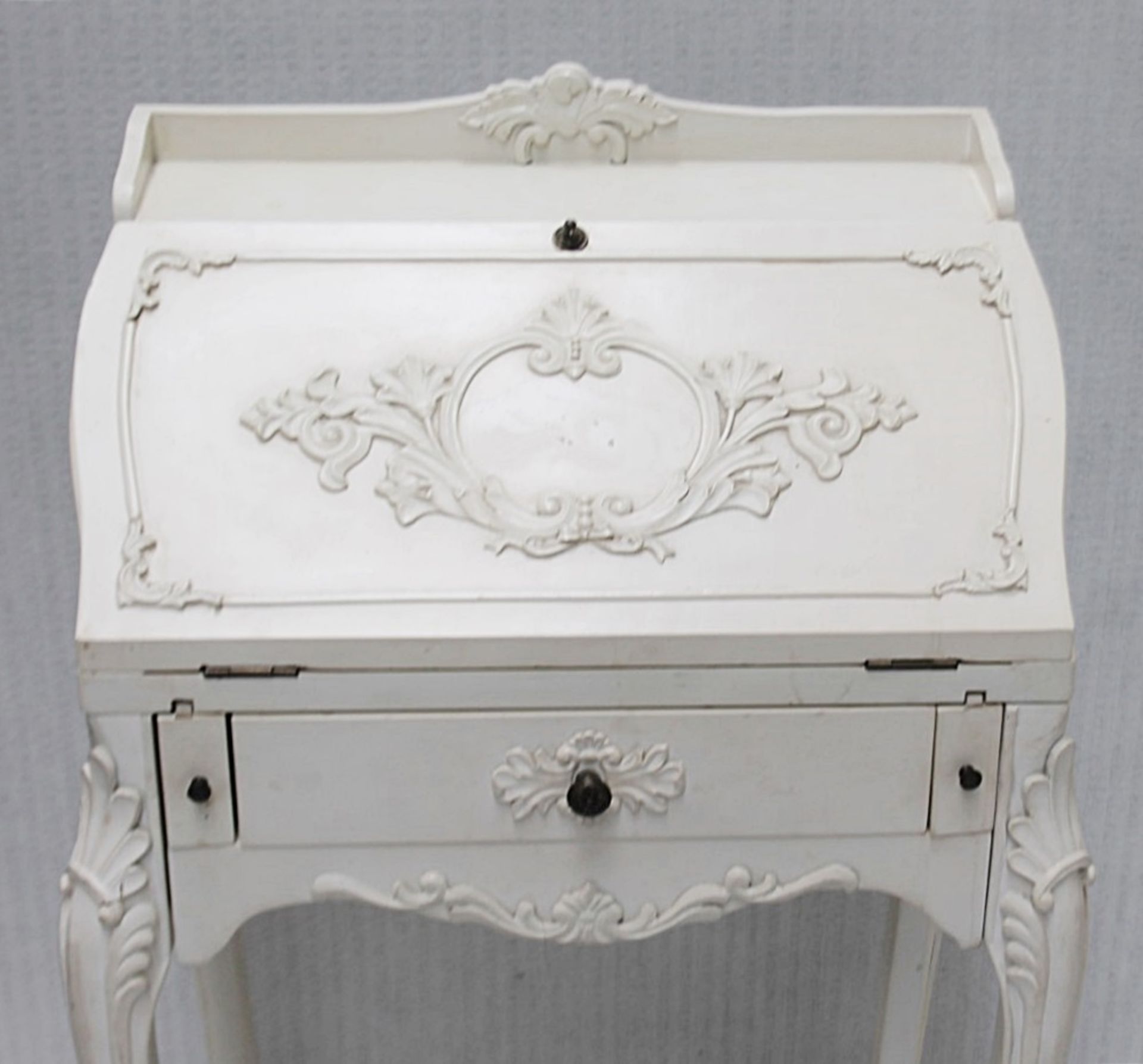 1 x Antique Writing Bureau Desk - Recently Removed From A Designer Bridal Boutique - Ref: HON166/G- - Image 4 of 7