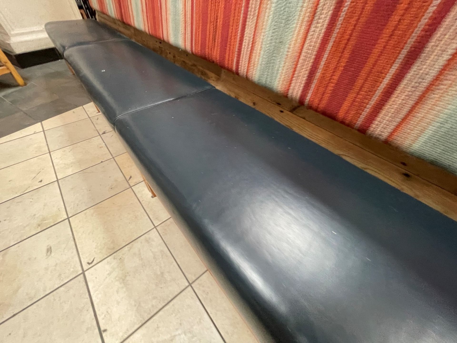 1 x Wooden Seating Bench Featuring Genuine Leather Seat Pads and Striped Fabric Back Rests - Image 3 of 10