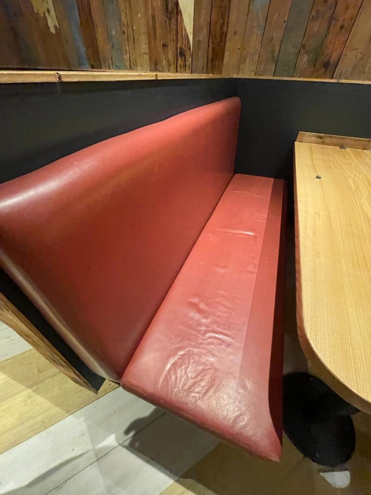 5 x Restaurant Leather Seating Booths With Oak Tables - Includes 10 x Seating Booths & 5 x Tables - Image 6 of 12