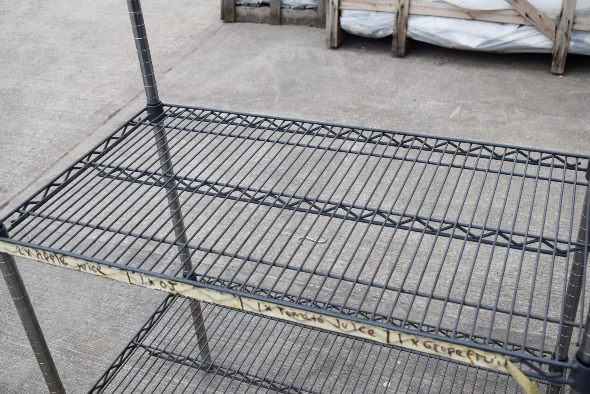1 x Commercial Kitchen Wire Storage Shelf - Dimensions: H128x W90 x D50 cms - CL740 - Ref: - Image 4 of 5