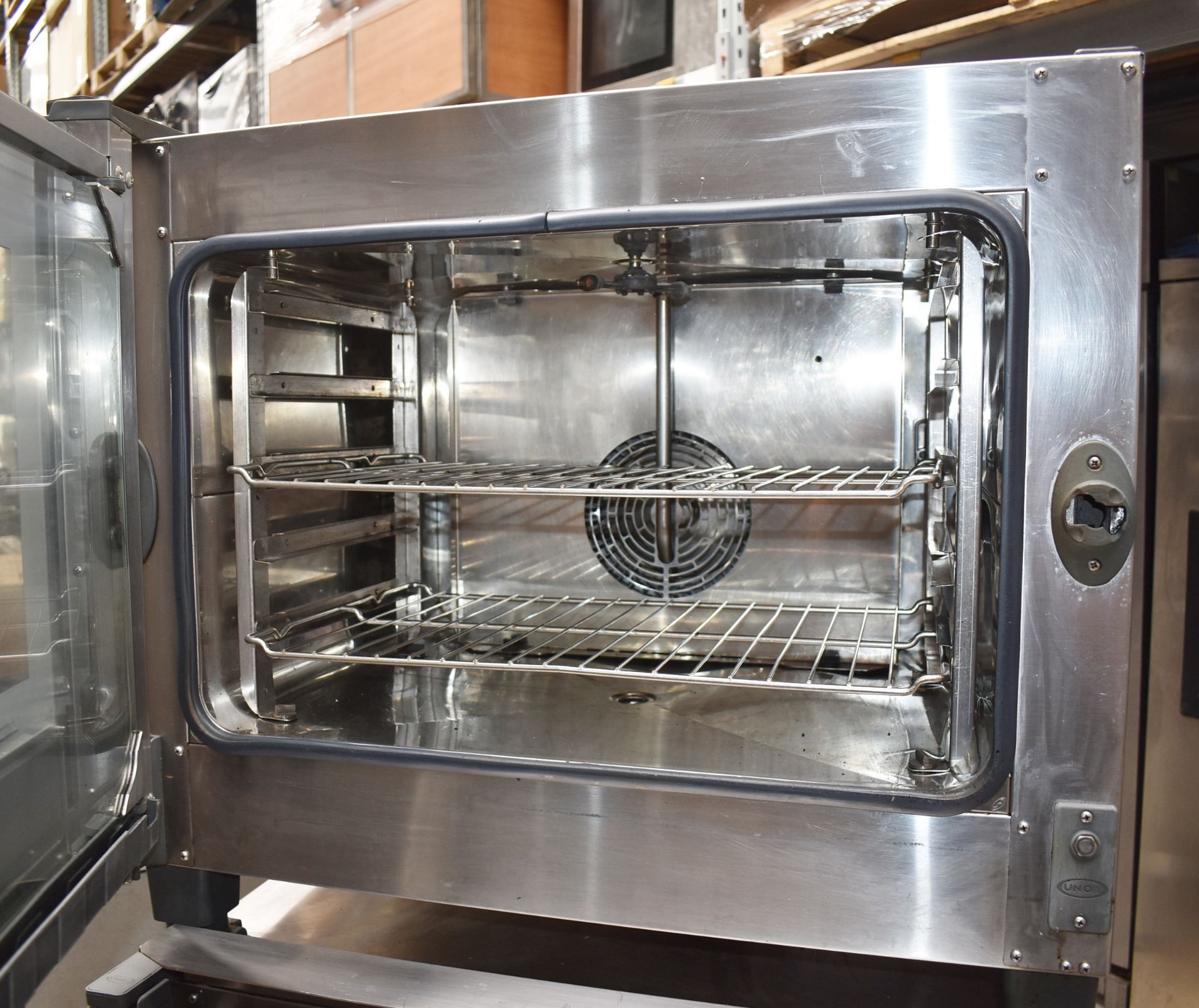 1 x Unox ChefTop XVL385 Commercial 3 Phase Double Oven For Slow Cooking Meats, Proving Dough & More - Image 17 of 26