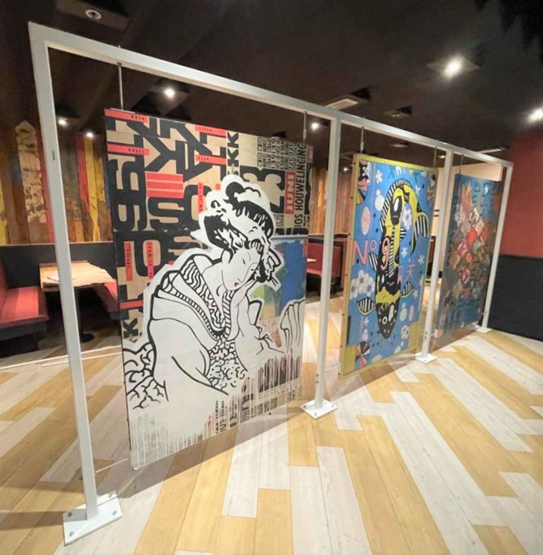 1 x Restaurant Room Partition Divider Featuring Three Pieces of Asian Oriental Decoupage Artwork - Image 8 of 15