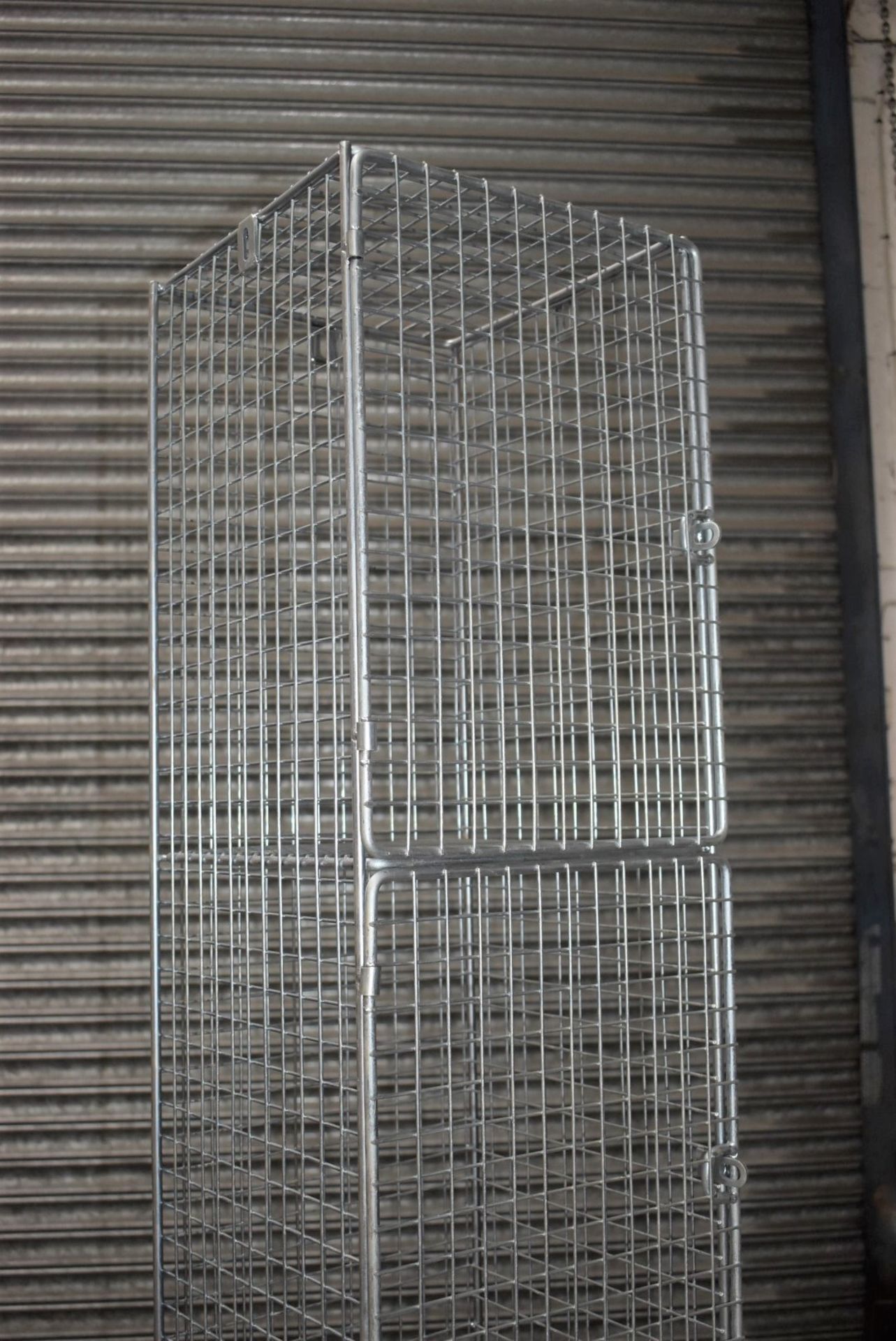 1 x Wire Mesh Cage Lockers With Four Locker Compartments - Dimensions: H193 x W30 x D32 cms - Ref: - Image 7 of 11