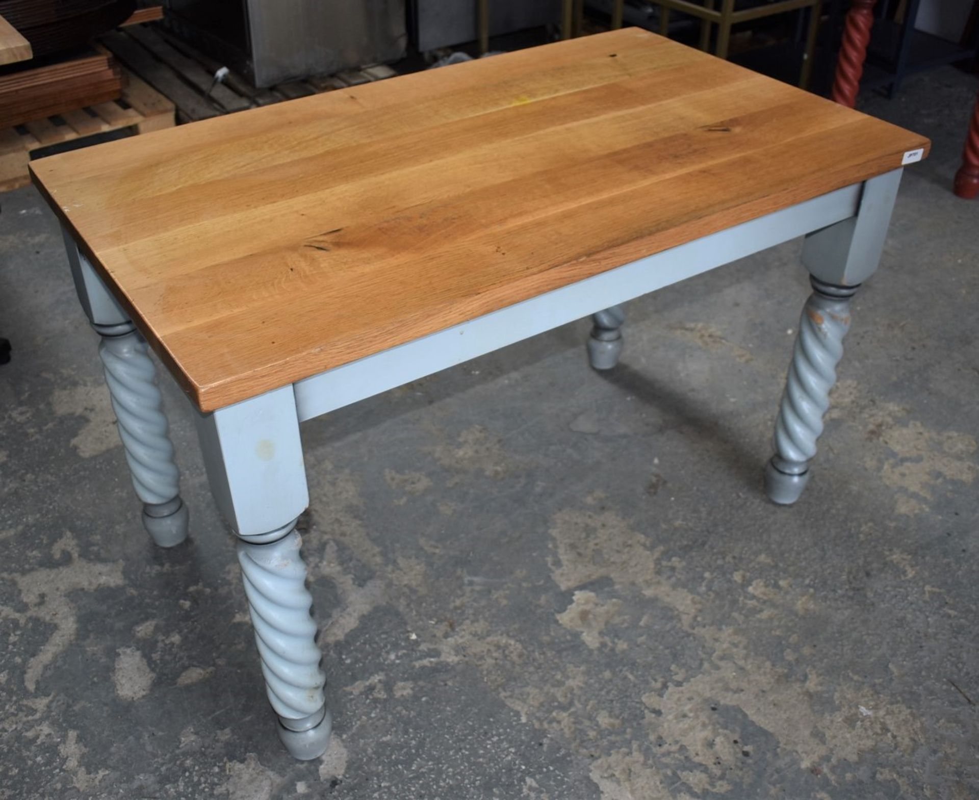 1 x Solid Wood Farmhouse Country Style Kitchen Dining Table With Barley Twist Legs and Two Tone - Image 2 of 6