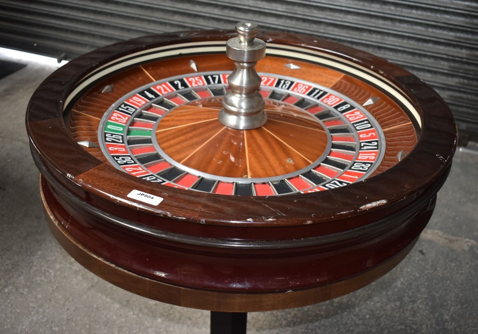 1 x Mahogany Casino ROULETTE WHEEL By Abbiati Torino - Dimensions: 80cm Diameter - Ref: JP904 GITW - - Image 2 of 15