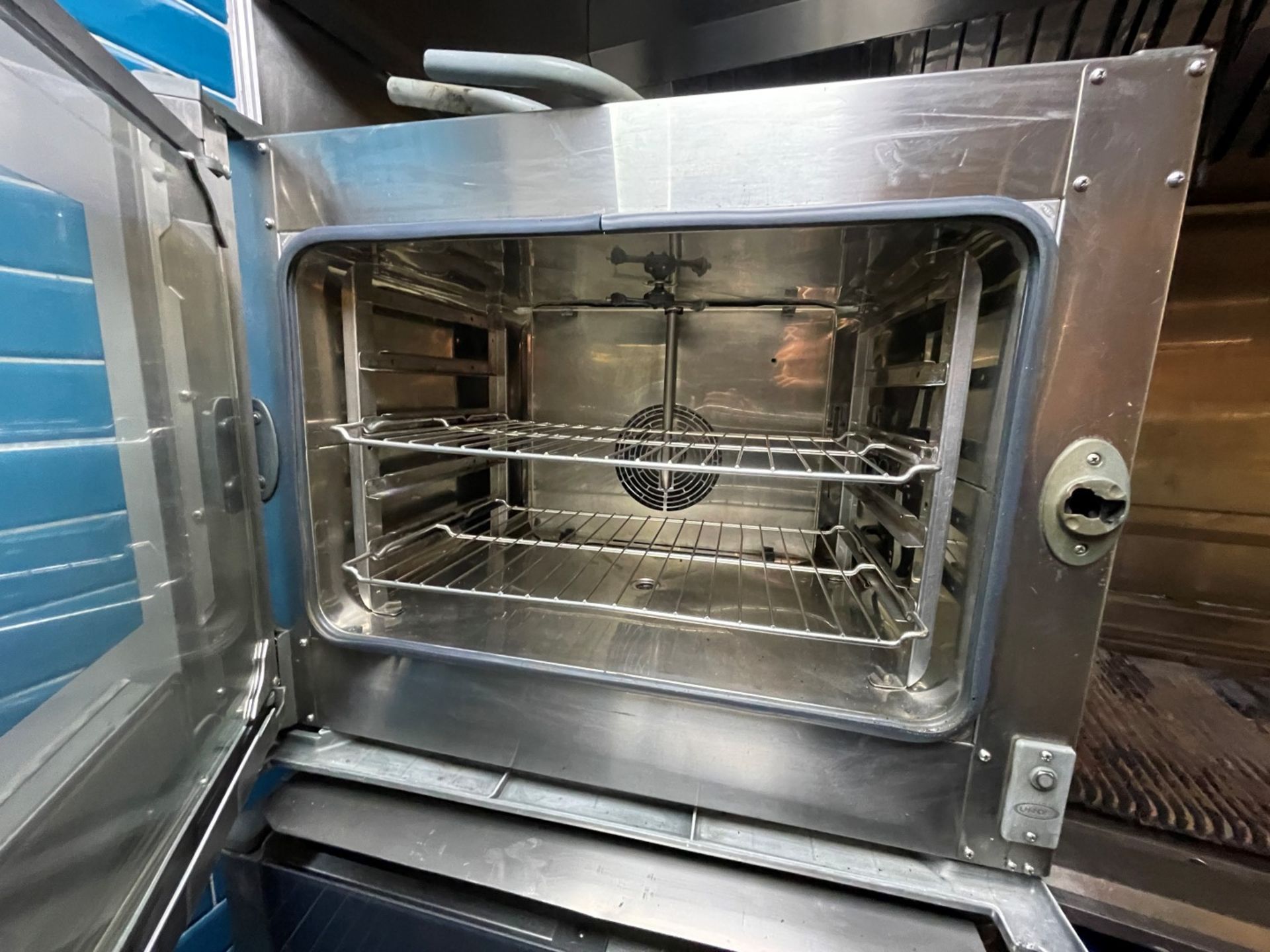 1 x Unox ChefTop XVL385 Commercial 3 Phase Double Oven For Slow Cooking Meats, Proving Dough & More - Image 4 of 26