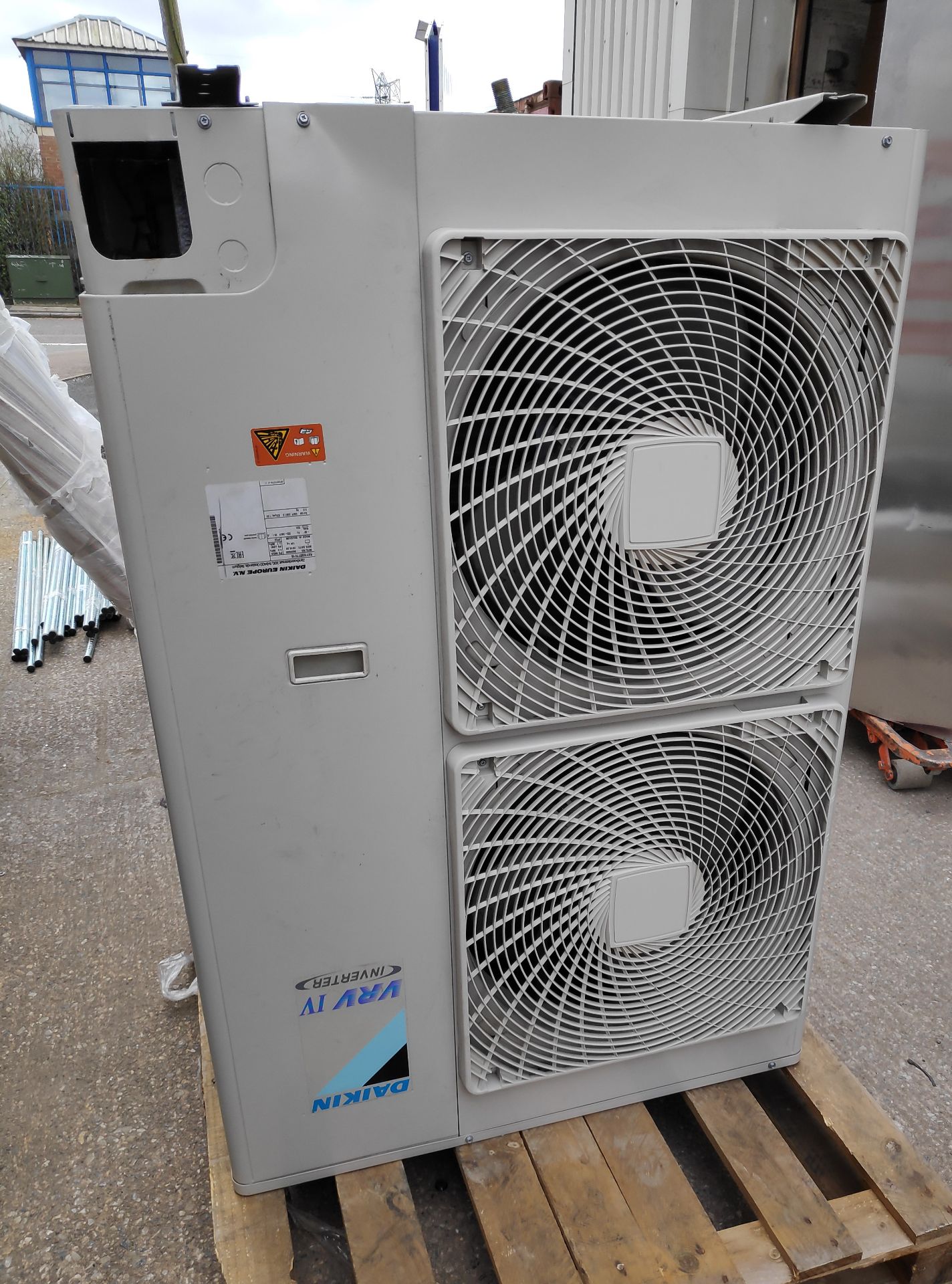 2 x Daikin VRV IV S-Series Air Conditioner Inverter Heat Pumps - Model: RXYSQ5T7V1B - JMCS114 - - Image 5 of 10