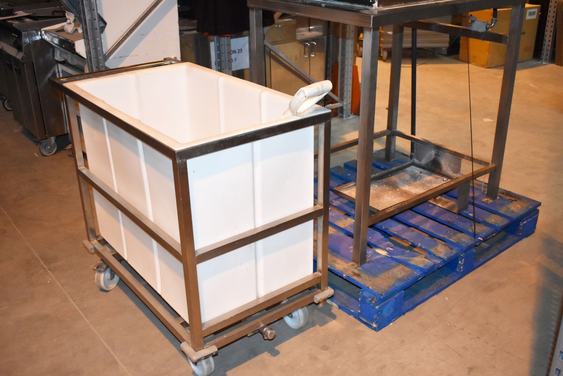 1 x Hoshizaki Modular Ice Flaker With Transport Ice Bin - 480kg/24hr - 240v - Recently Removed - Image 3 of 14