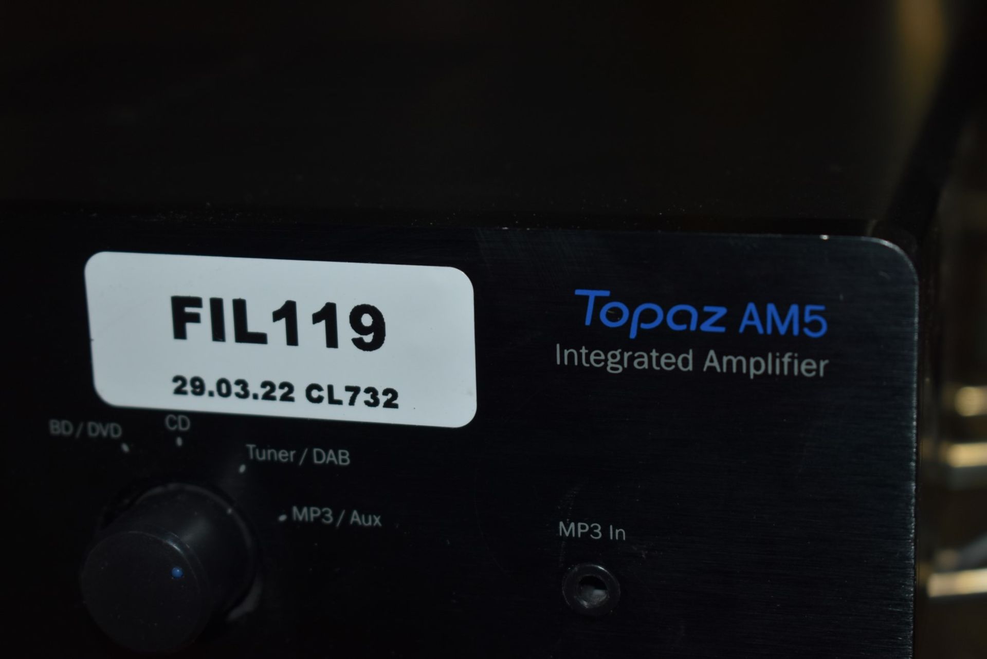 1 x Cambridge Audio Topaz AM5 Stereo Integrated Amplifier - Image 4 of 7
