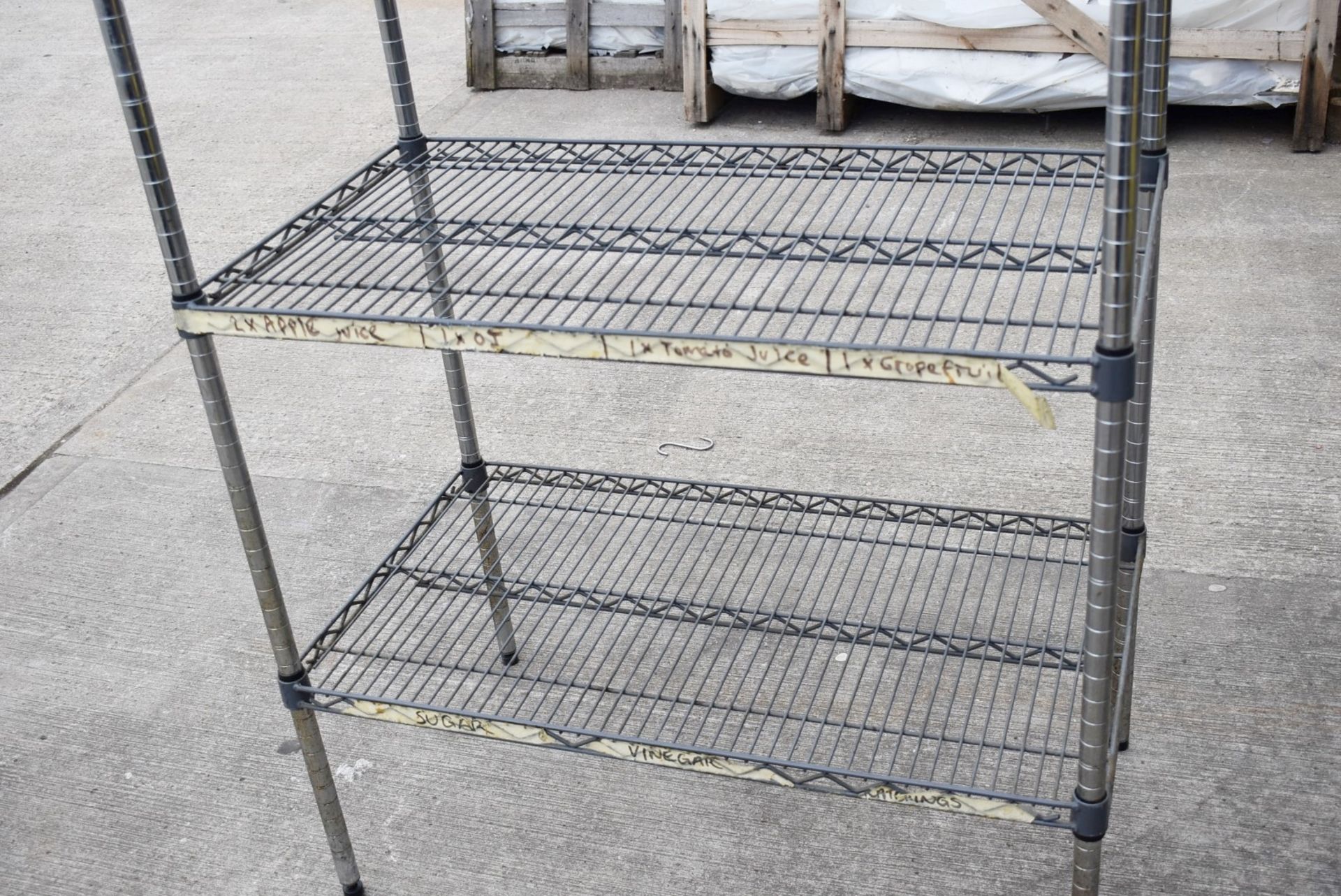 1 x Commercial Kitchen Wire Storage Shelf - Dimensions: H128x W90 x D50 cms - CL740 - Ref: - Image 3 of 5