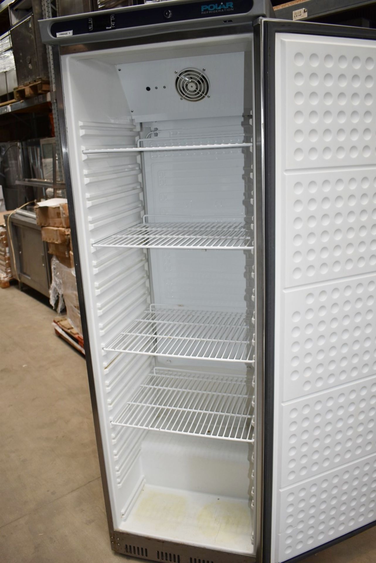 1 x Polar CD082 Upright Refrigerator With Stainless Steel Exterior - Dimensions: H185 x W60 x D60 cm - Image 9 of 12