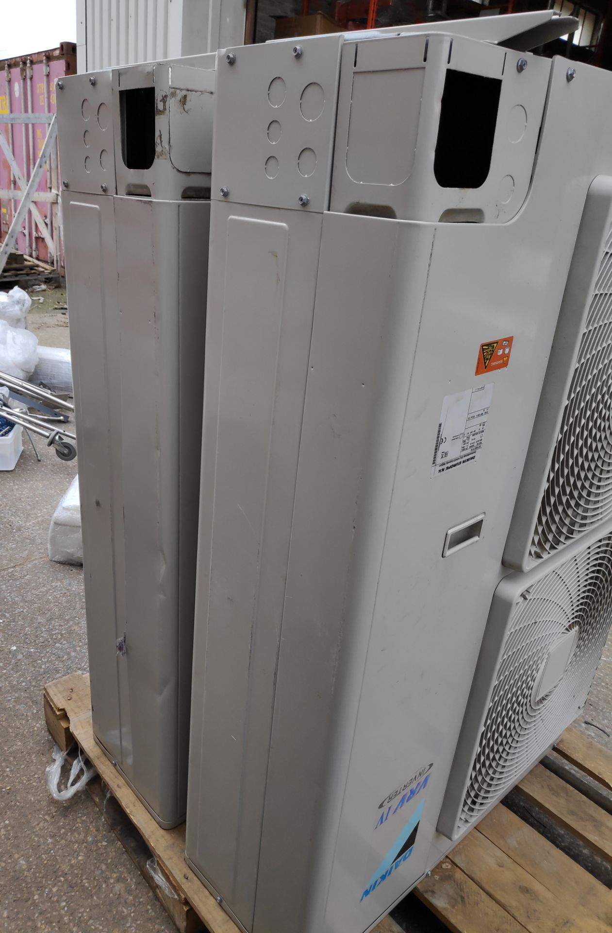 2 x Daikin VRV IV S-Series Air Conditioner Inverter Heat Pumps - Model: RXYSQ5T7V1B - JMCS114 - - Image 4 of 10