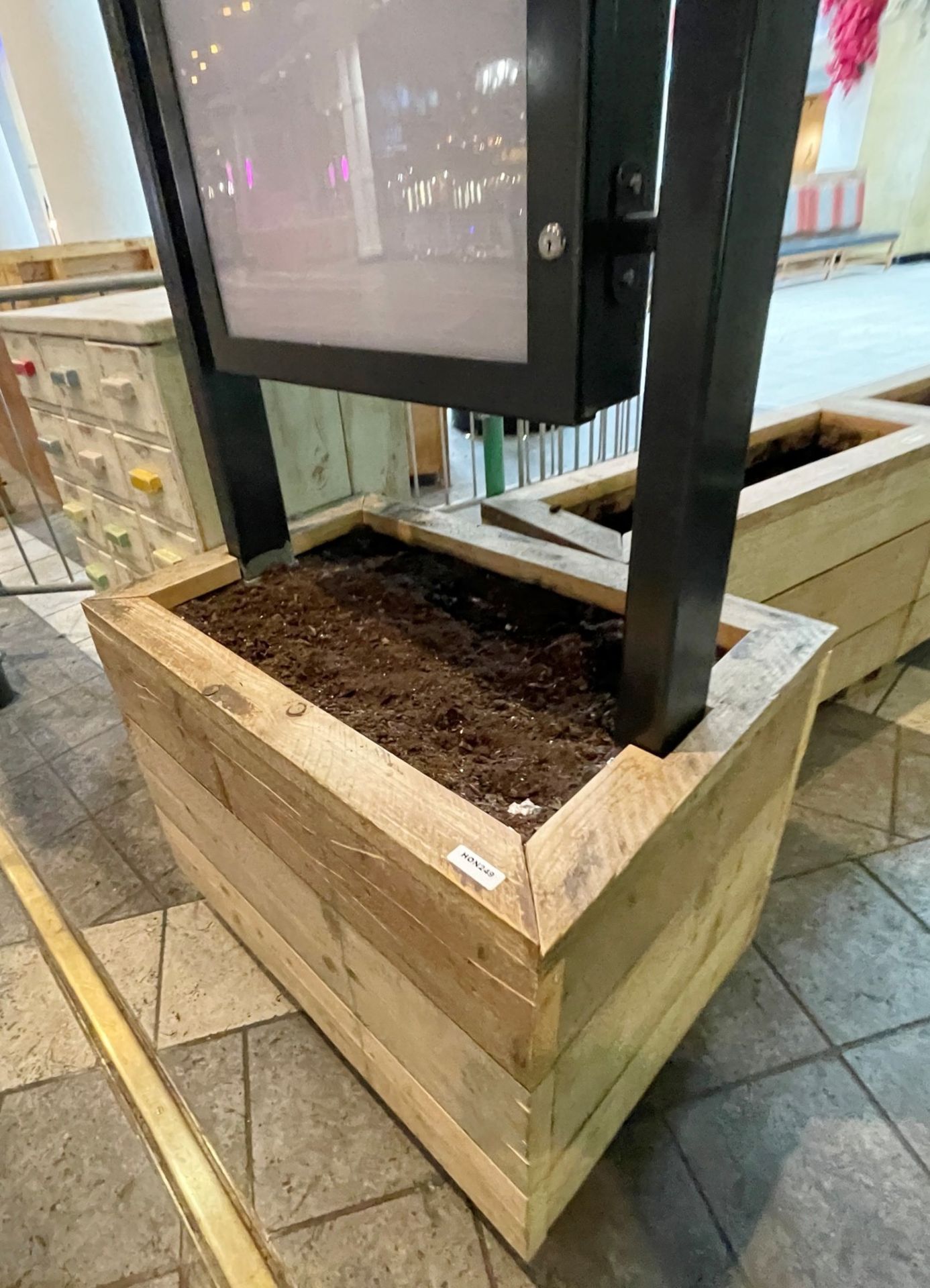 1 x Restaurant Menu Board on a Freestanding Timber Planter - Dimensions: H220 x W89 x D59 cms - Image 3 of 8