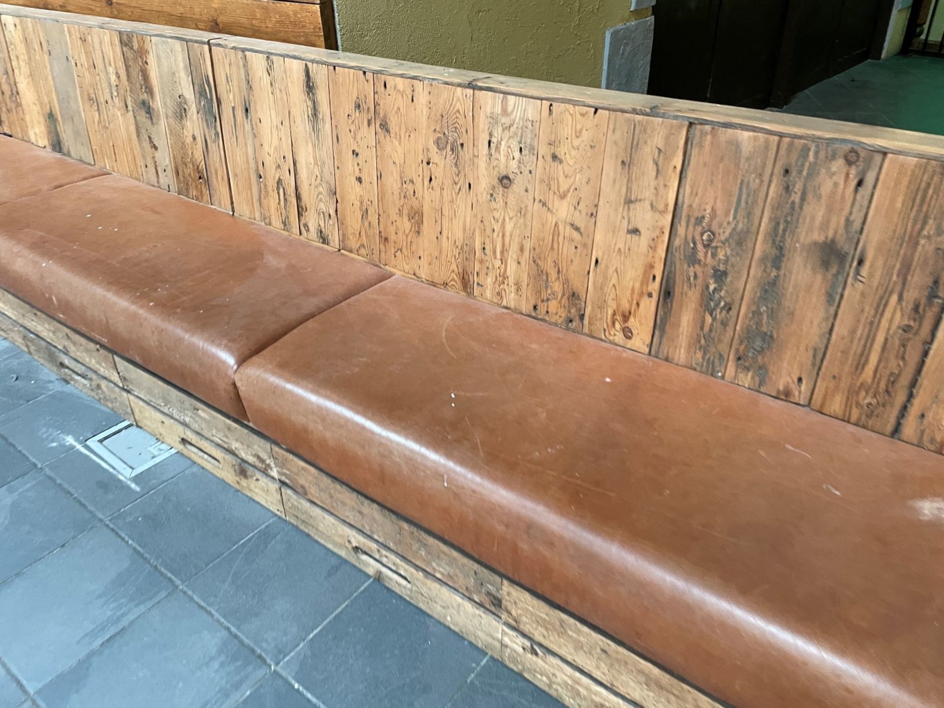 1 x Rustic Wooden Seating Bench Featuring Tan Leather Seat Pads - Suitable For Restaurants or Bars! - Image 3 of 12