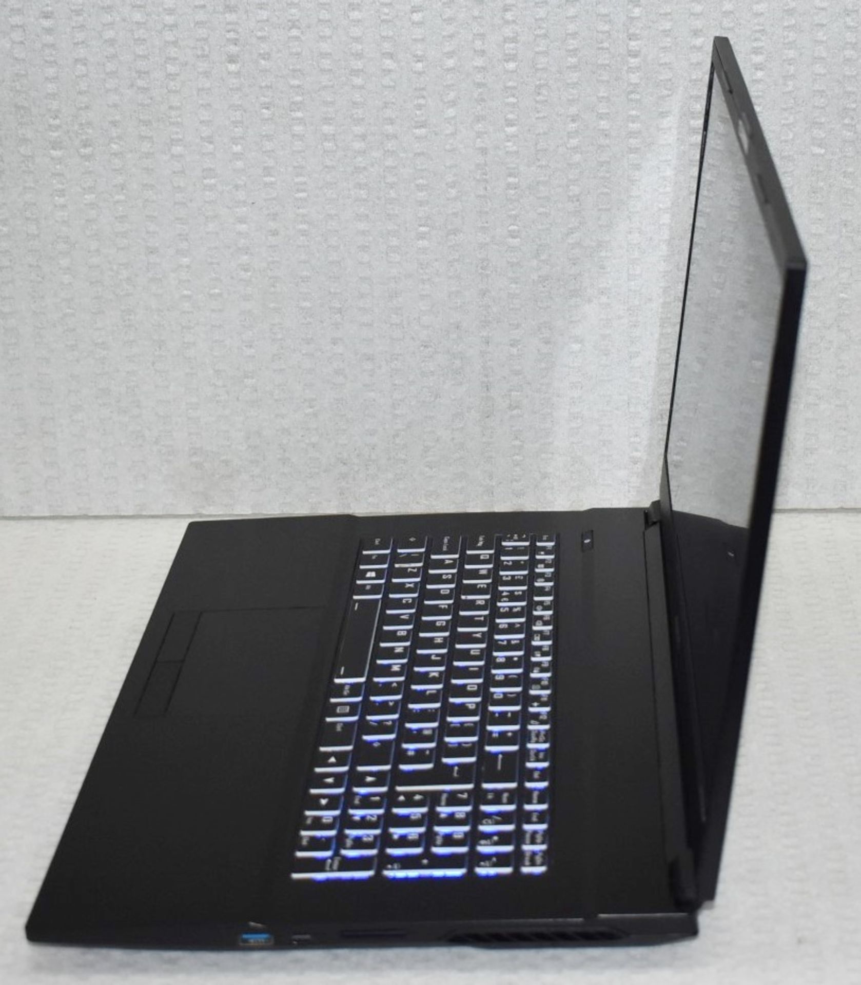 1 x Gigabyte Aorus 17.3 FHD Gaming Laptop - i7-10750H CPU, 16gb RAM, 500gb SSD. RTX2060 6gb Graphics - Image 6 of 37