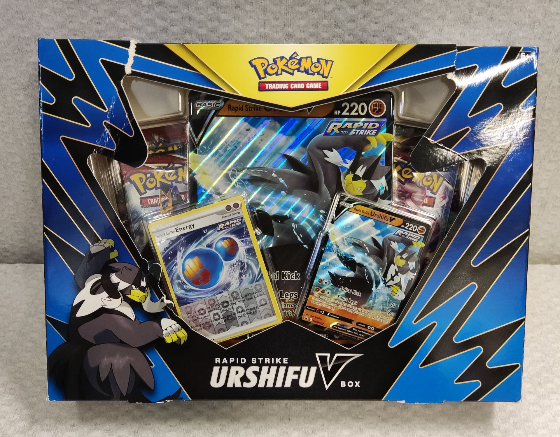 1 x Pokemon TCG Card Game Rapid Strike Urshifu V Box Set - New/Boxed - Image 2 of 7