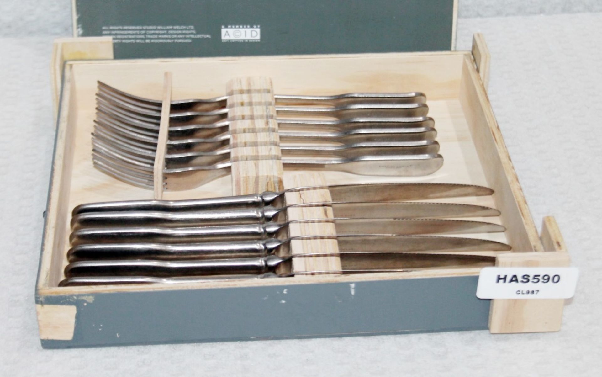 1 x CHARINGWORTH 'Fiddle' Stainless Steel Steak Knife And Fork Cutlery Set - RRP £78.00 - Designed - Image 4 of 7