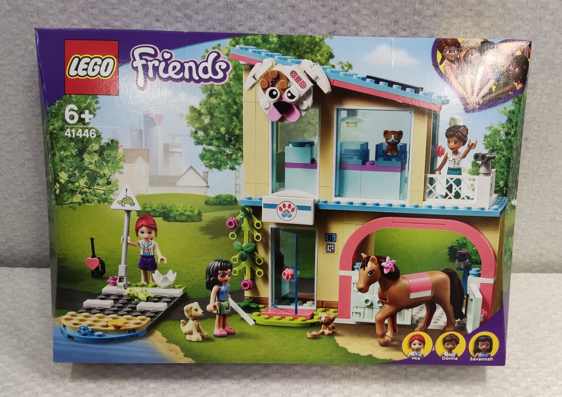 1 x Lego Friends Heartlake City Vet Clinic Animal Rescue Playset - Model 41446 - New/Boxed - Image 2 of 7