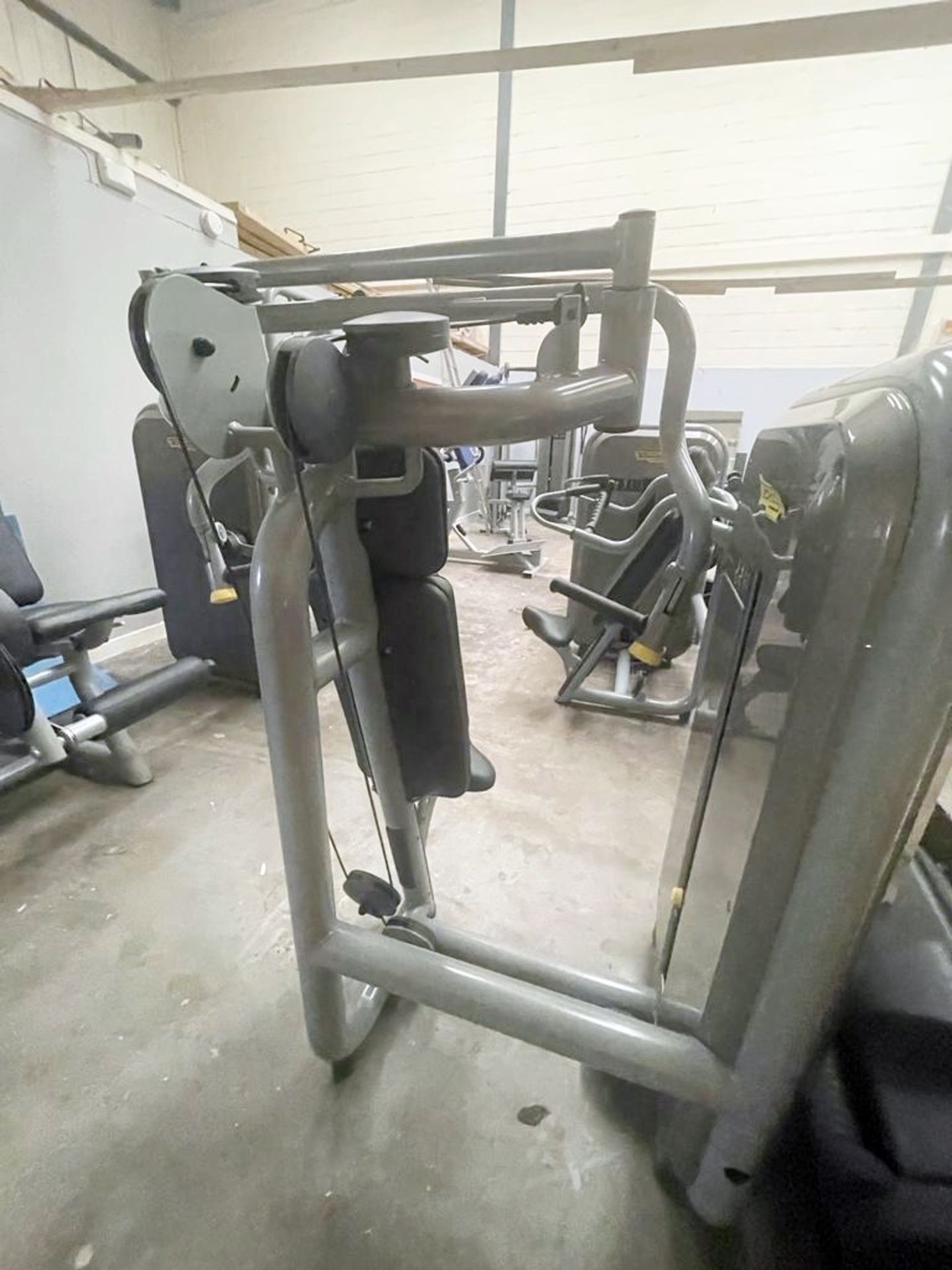 1 x Technogym Chest Press - Commercial Gym Machine - Location: Blackburn BB6 - Image 4 of 8