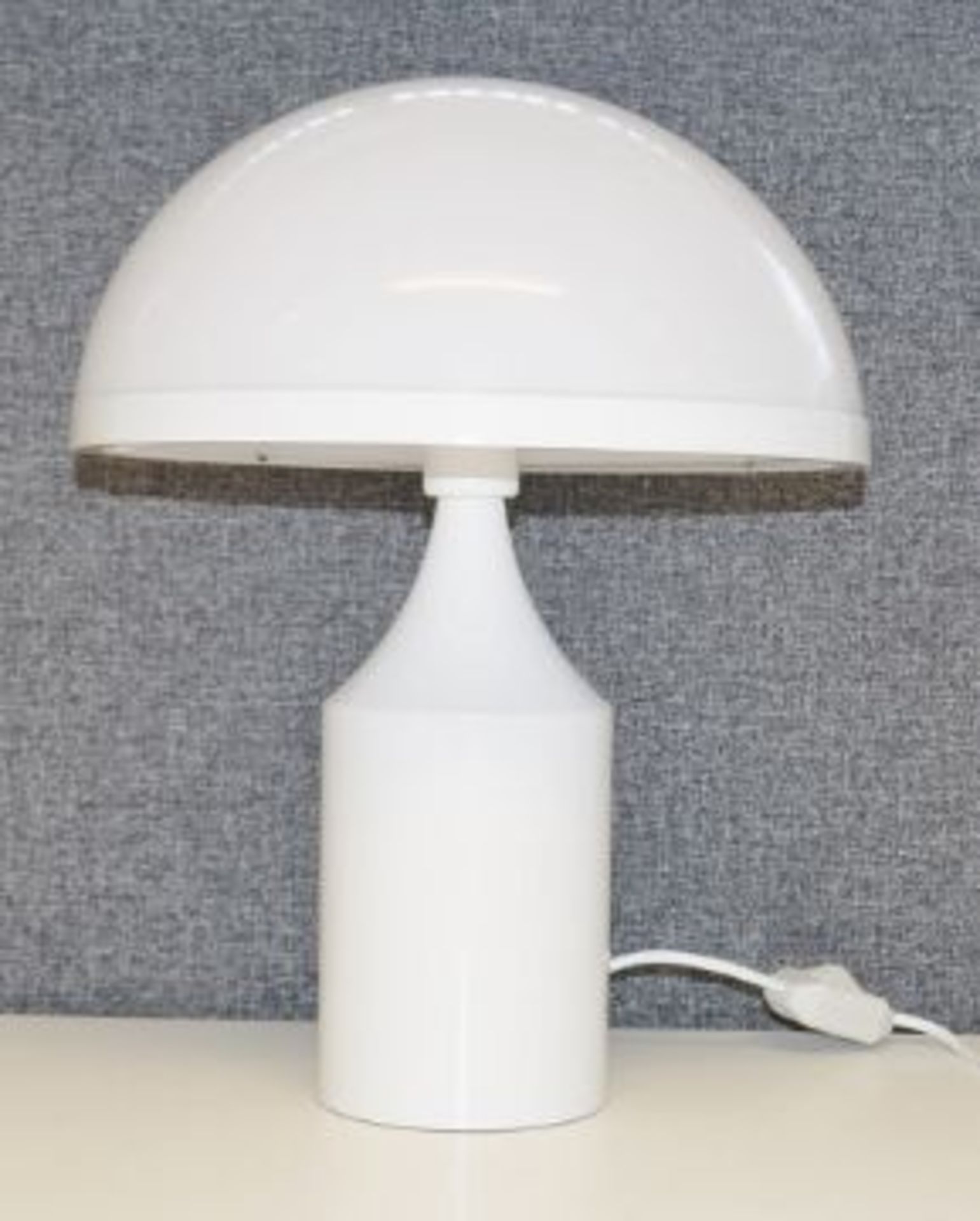 1 x CHELSOM Luxury Mushroom-Shaped Desk Lamp With A Ceramic Base And Frosted Half-Globe Acrylic - Image 2 of 11