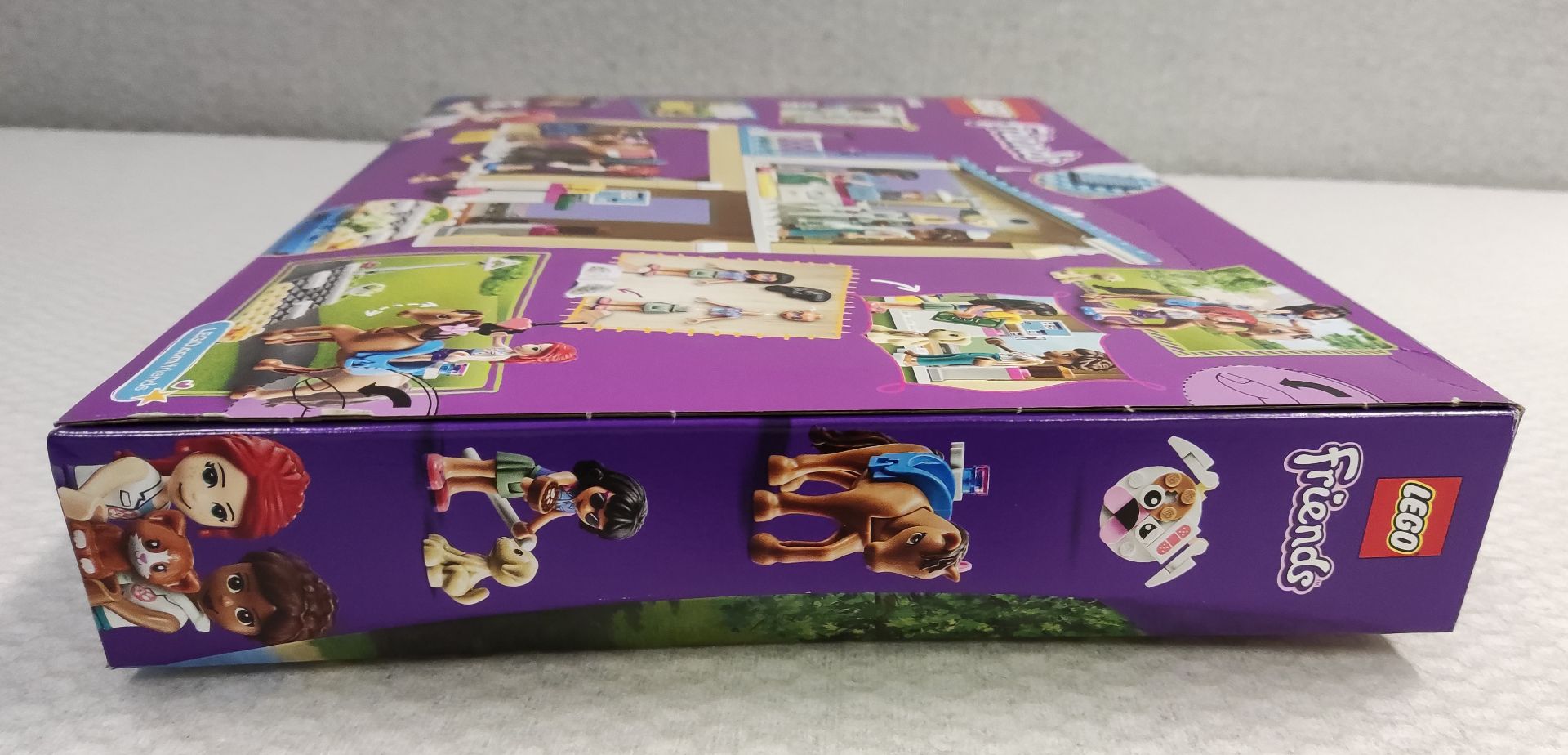 1 x Lego Friends Heartlake City Vet Clinic Animal Rescue Playset - Model 41446 - New/Boxed - Image 5 of 7