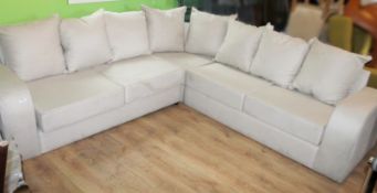 1 x Upholstered 2.6-Metre Corner Sofa In Cream - Ref: HAS692 - CL011 / G-IT - Location: Altrincham