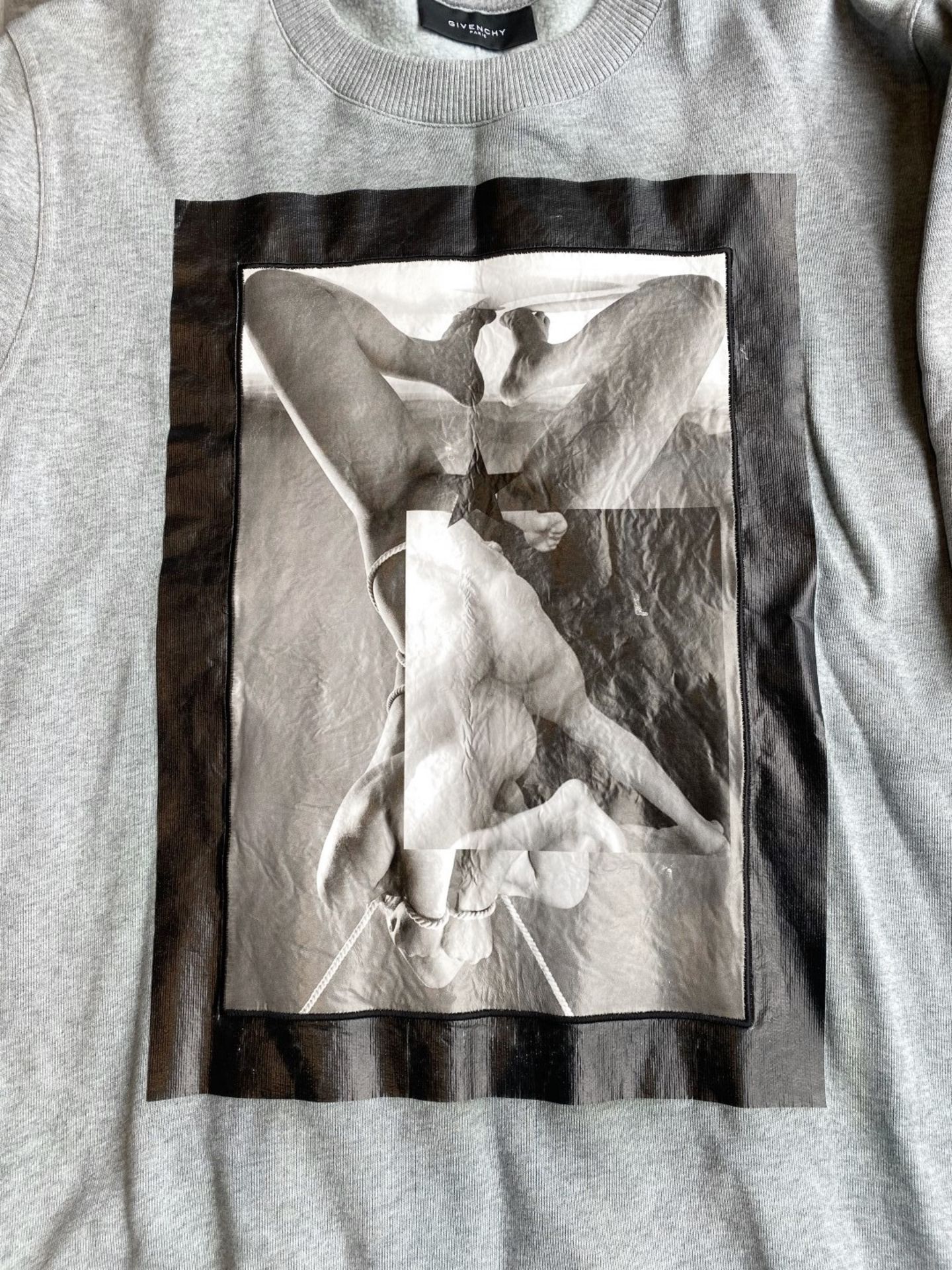 1 x Men's Genuine Givenchy Sweatshirt In Grey With Lambskin Panel On Front With Embroidered Border - Image 4 of 9