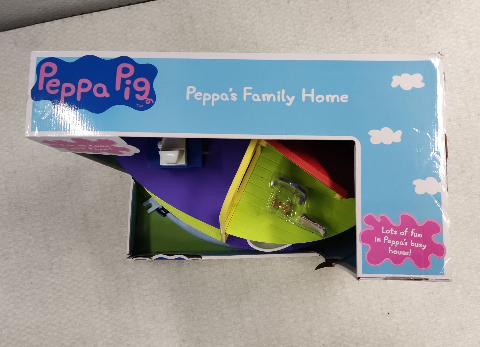 1 x Peppa Pig Peppa's Family Home Play Set - New/Boxed - Image 5 of 6