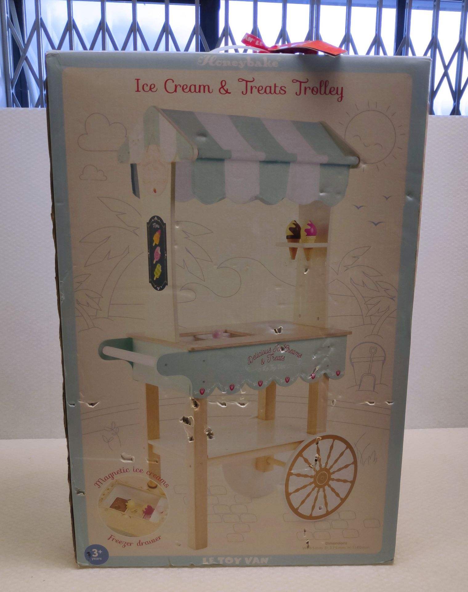 1 x Le Toy Van Wooden Ice Cream & Treats Trolley - New/Boxed - Image 3 of 12