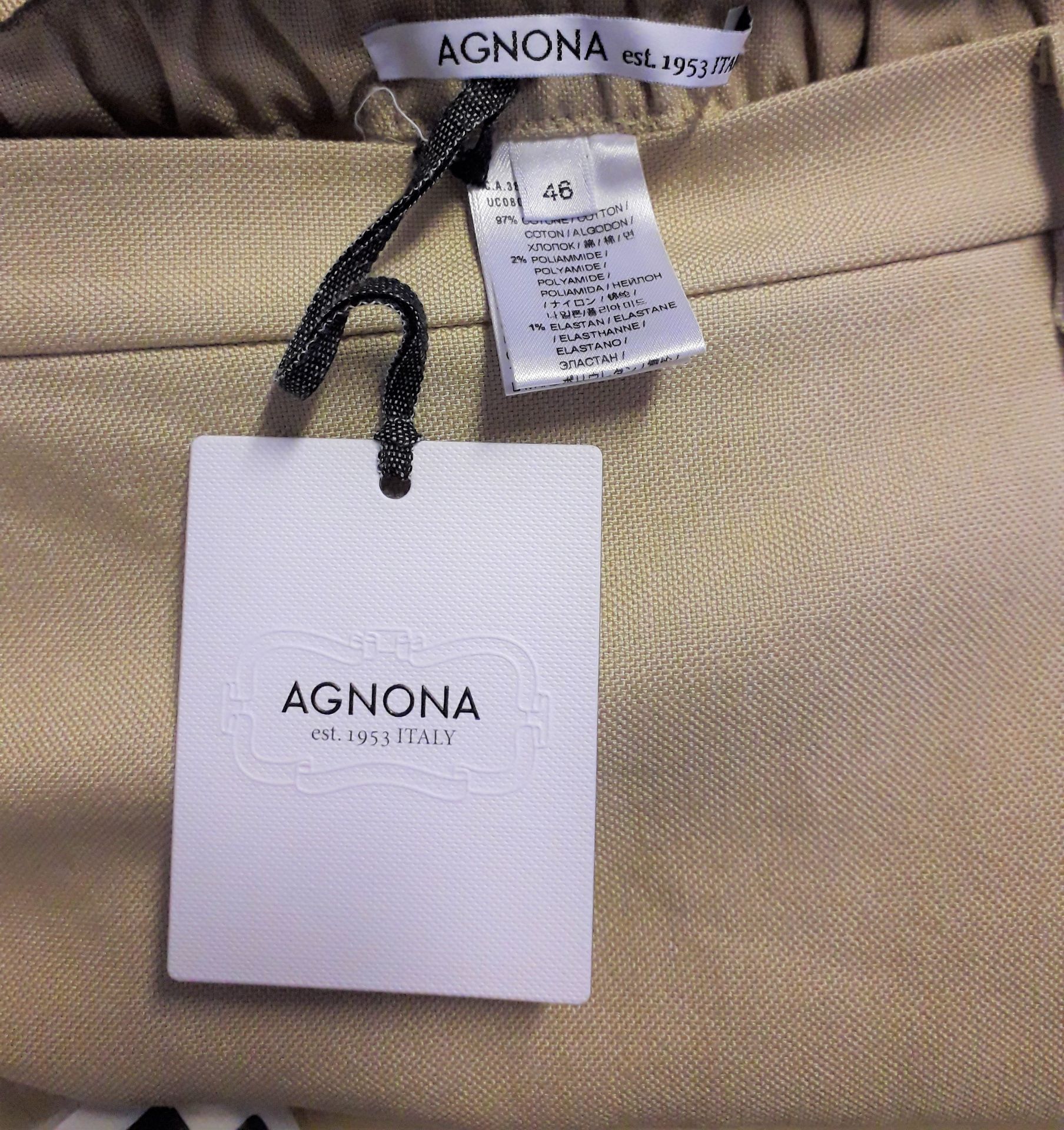 1 x Agnona Sand Curved Hem Skirt - Size: 18 - Material: 97% Cotton, 2% Nylon, 1% Elastane - From a - Image 5 of 5