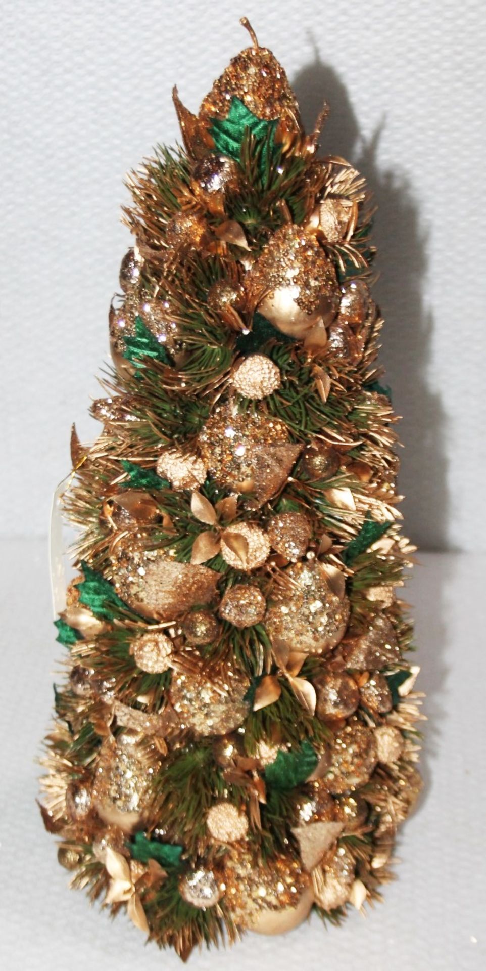 1 x SALZBURG CREATIONS Decorative 'Pear Tree' Ornament In Gold & Green - Original Price £300.00 - Image 3 of 9