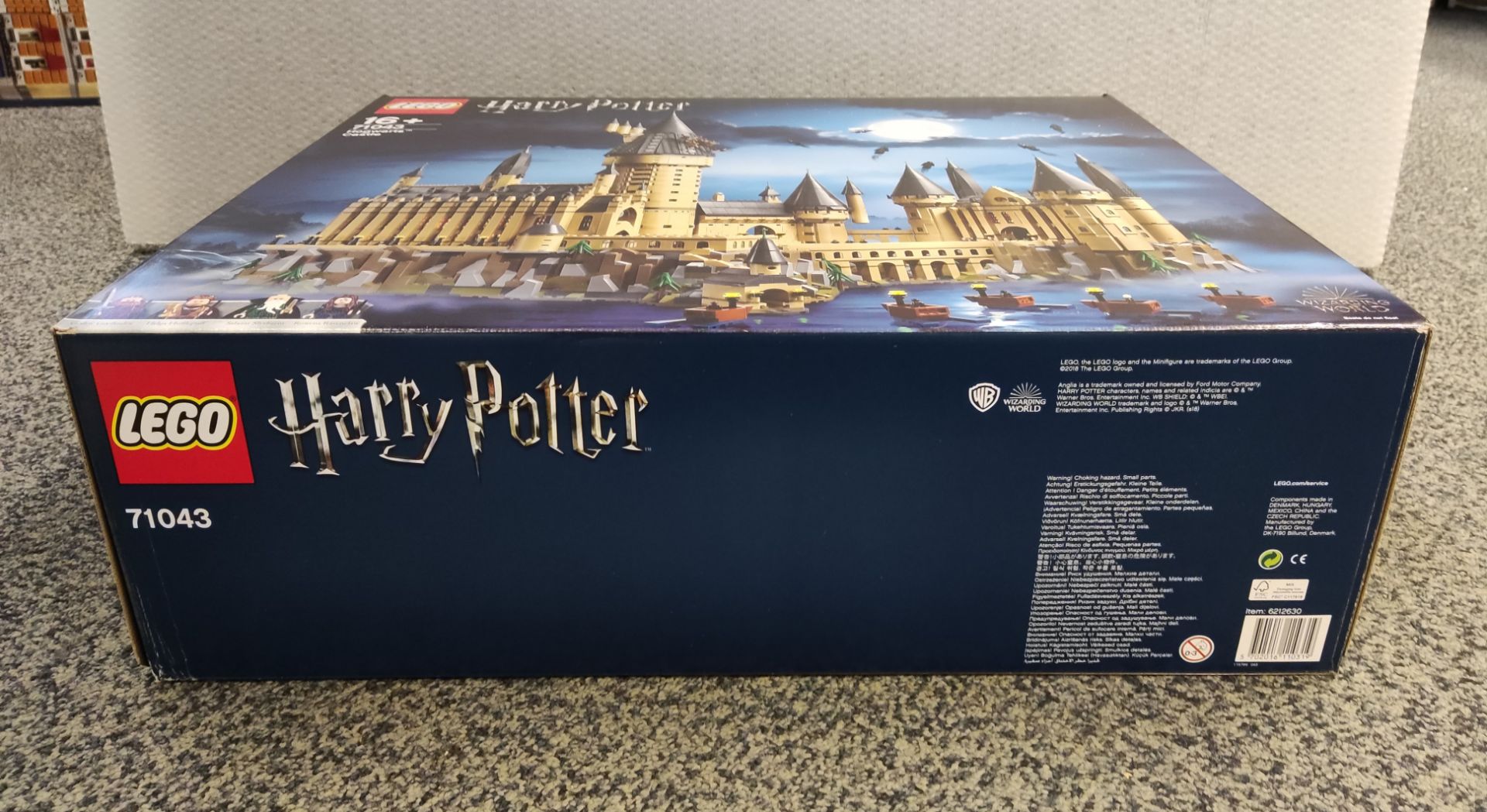 1 x Lego Harry Potter Hogwarts Castle - Set # 71043 - New/Boxed - JMCS136 - CL987 - Location: - Image 7 of 9