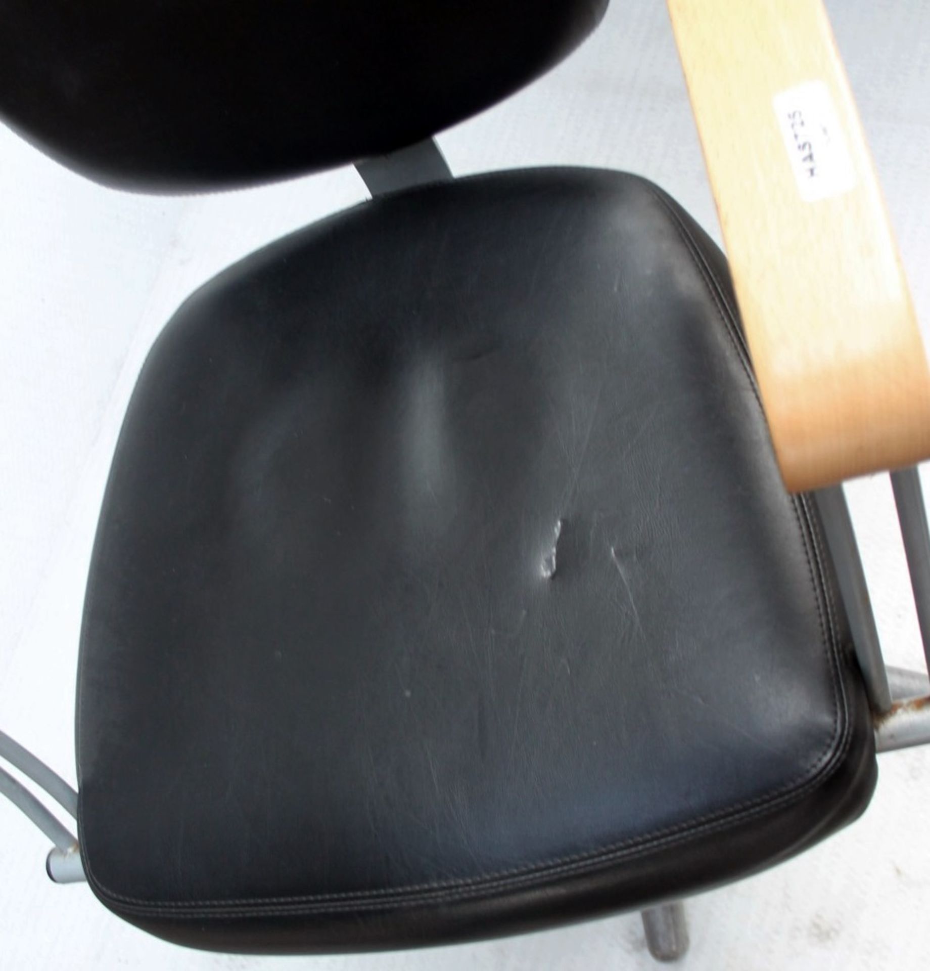 1 x Adjustable Black Hydraulic Barber Hairdressing Chair - Recently Removed From A Boutique Hair - Image 11 of 11