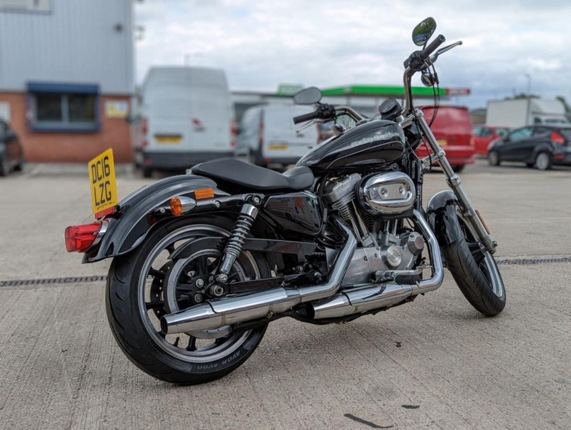 2016 Harley Davidson 883 Sportster Superlow - CL734 - NO VAT ON THE HAMMER - Location: Altrincham - Image 3 of 11