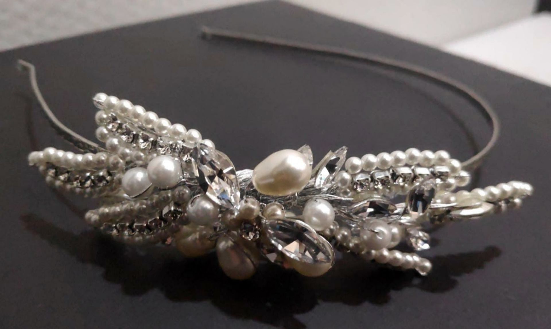 Lot of 2 x LIZA DESIGNS Silver and Pearl Tiaras, Both With Swarovski Elements - New/Unused Stock - Image 3 of 5