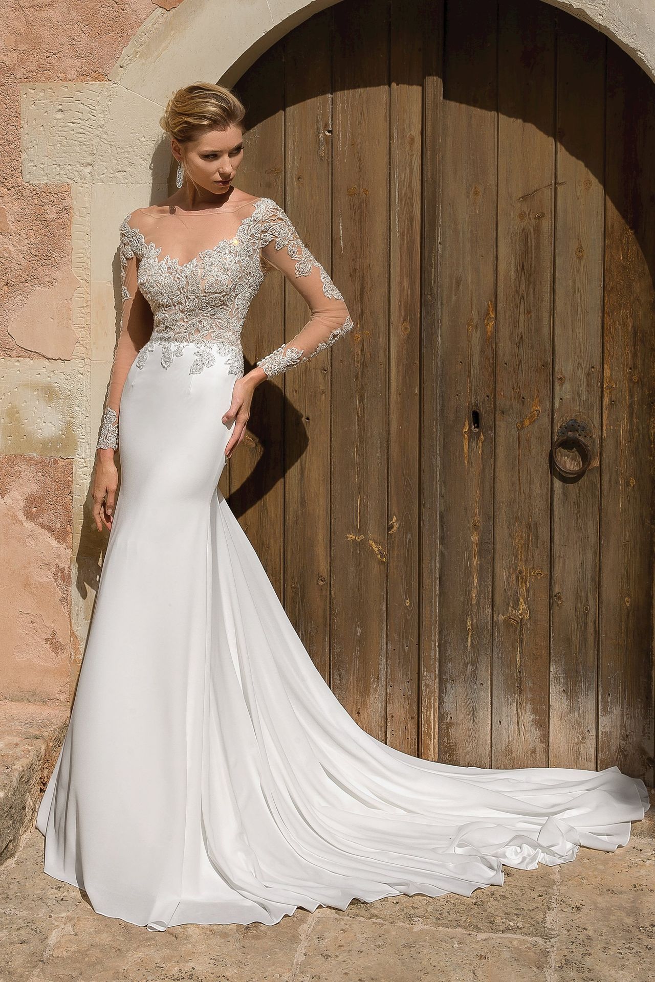 1 x Justin Alexander - Intricately Beaded Long Sleeve Fit & Flare Bridal Gown - Size 12 - RRP £1,550