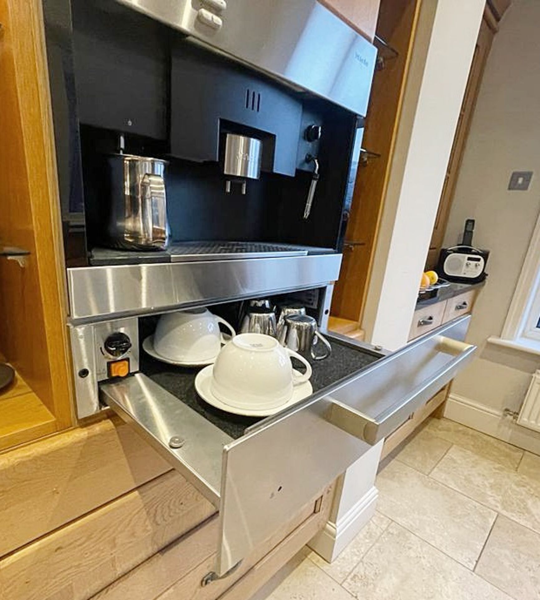1 x Bespoke Fitted Solid Oak Kitchen With Black Granite Worktops, Central Island, Attached Dining - Image 37 of 65
