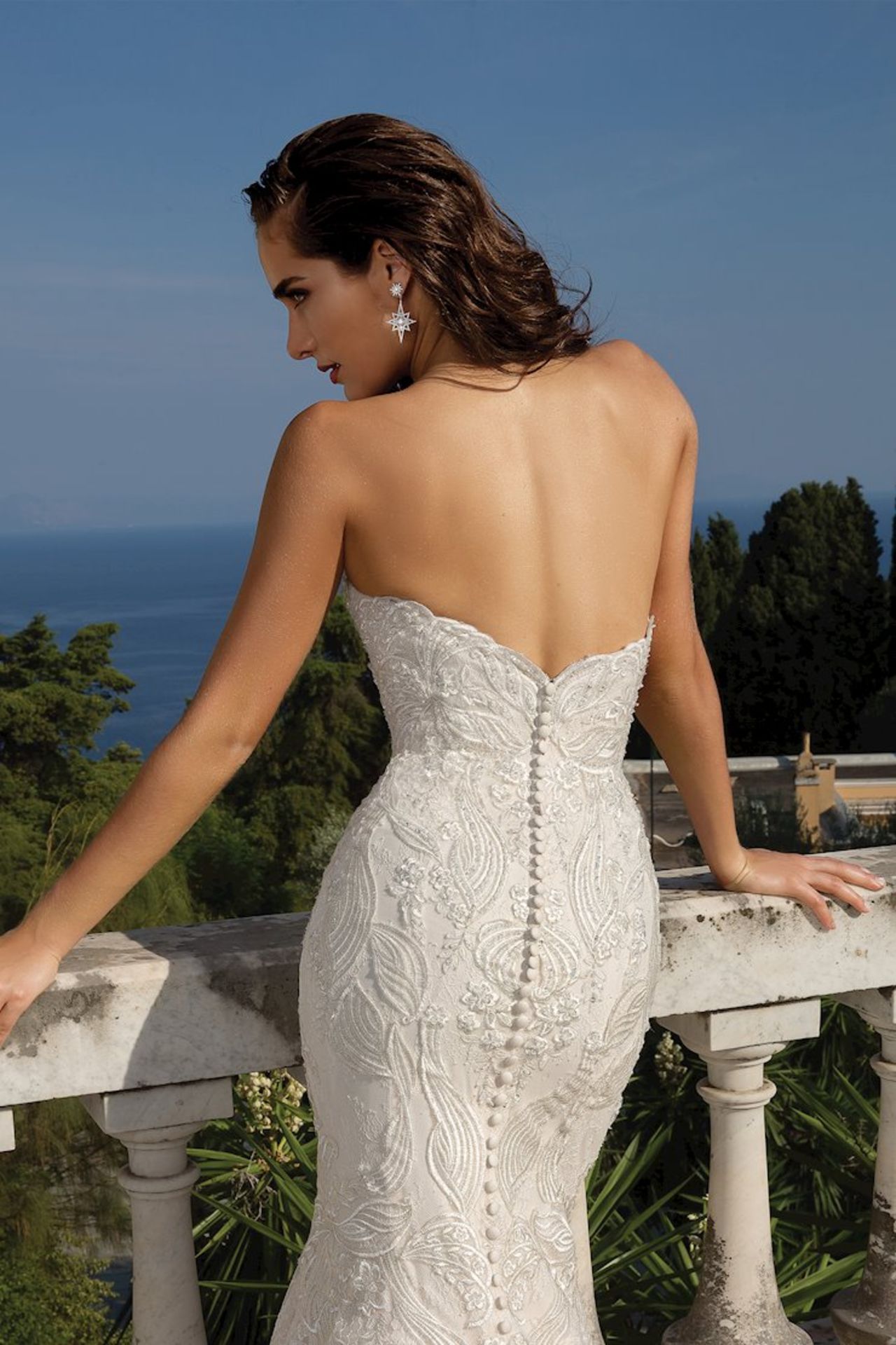 1 x Justin Alexander Beaded Chantilly Lace Fit and Flare Wedding Dress - UK Size 12 - RRP £1,500 - Image 4 of 4