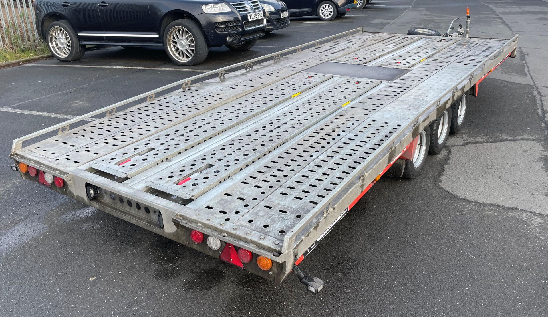 October 2021 Brian James T6 Trailer With Crossover Ramps - Image 10 of 10