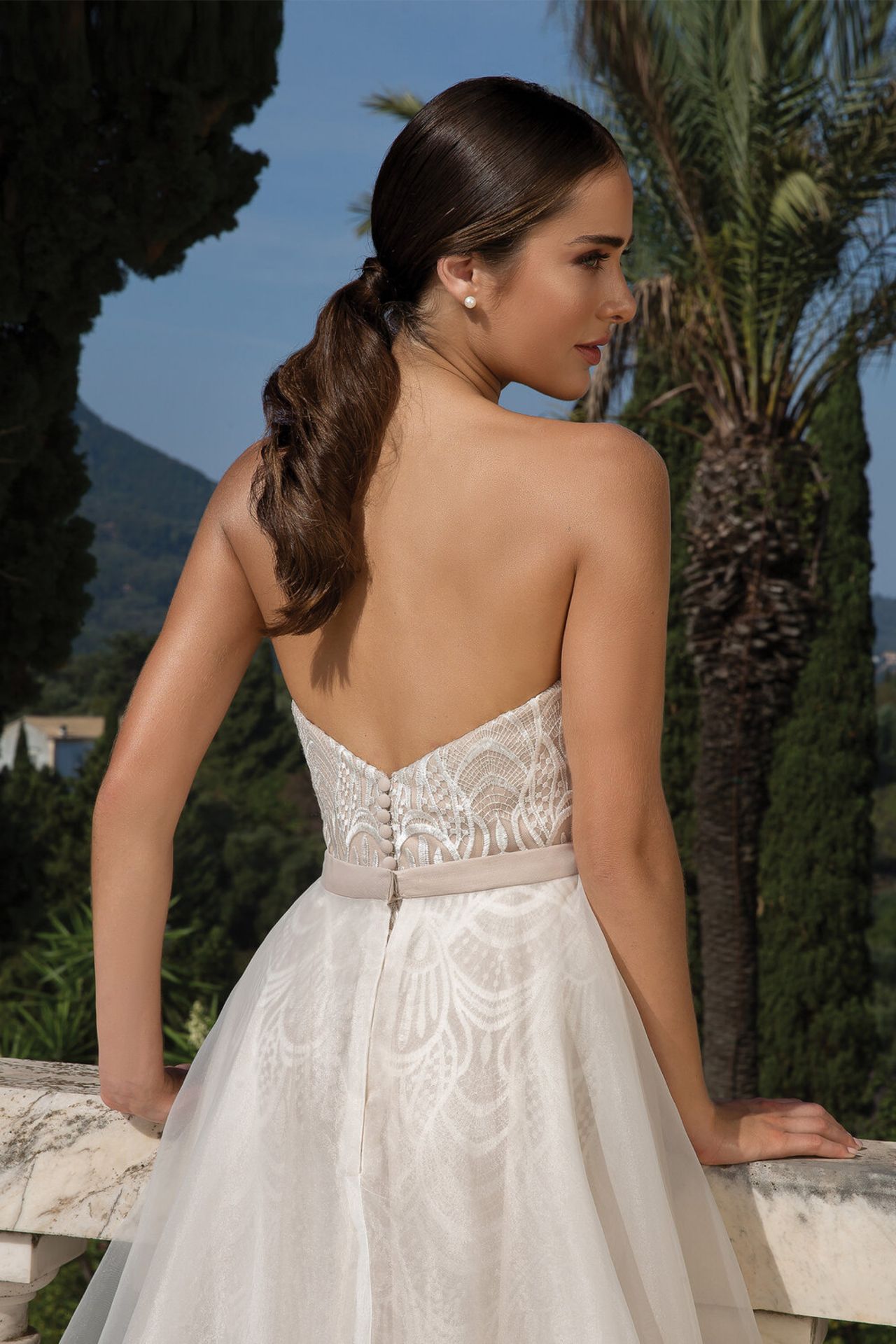 1 x Justin Alexander Designer Allover Lace Wedding With Sequined Neckline - UK Size 12 - RRP £1,595 - Image 5 of 9