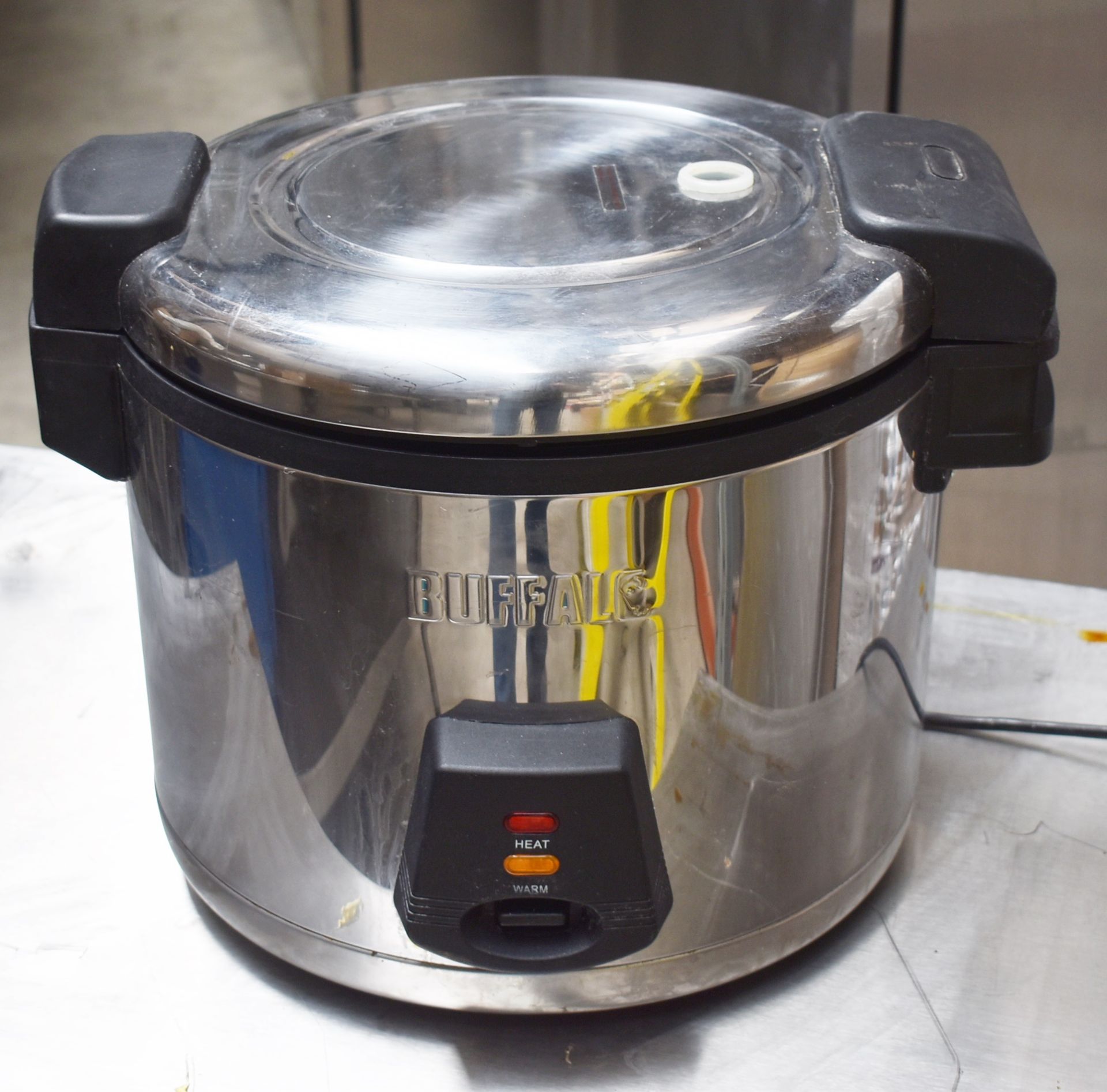 1 x Buffalo J300 Rice Cooker