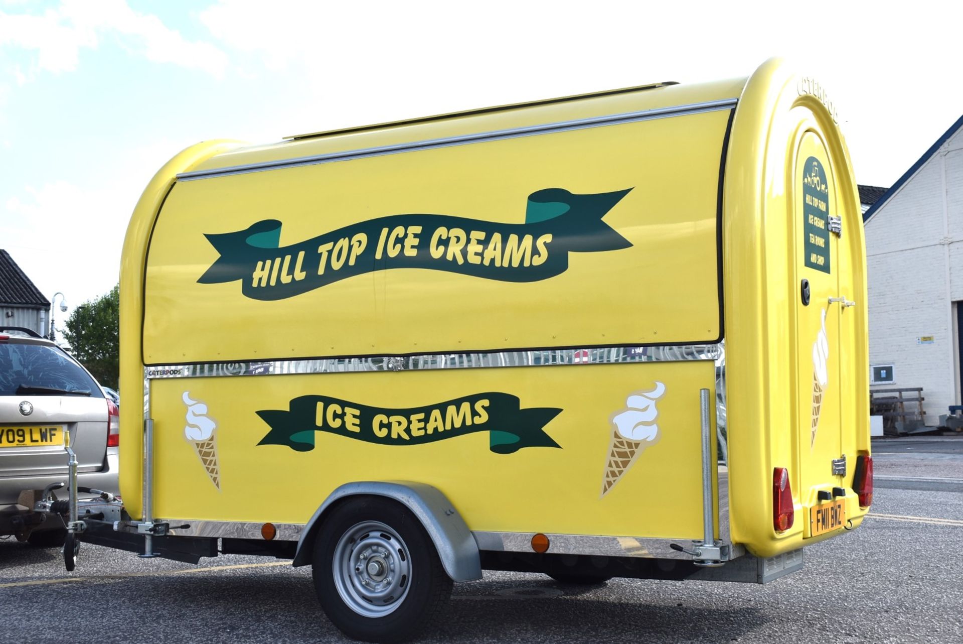 1 x Ice Cream Trailer Pod With Blue Ice T5 Ice Cream Machine, Chest Freezer, Cash Register & More! - Image 38 of 120