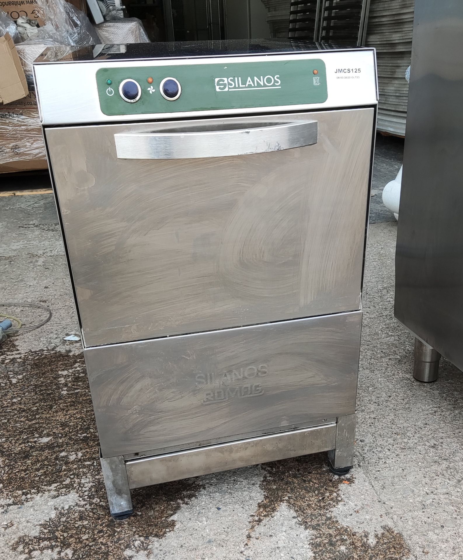 1 x Silanos E40 ECO Undercounter Glass Washer with Low Stand - JMCS125 - CL723 - Location: Altrincha - Image 8 of 12