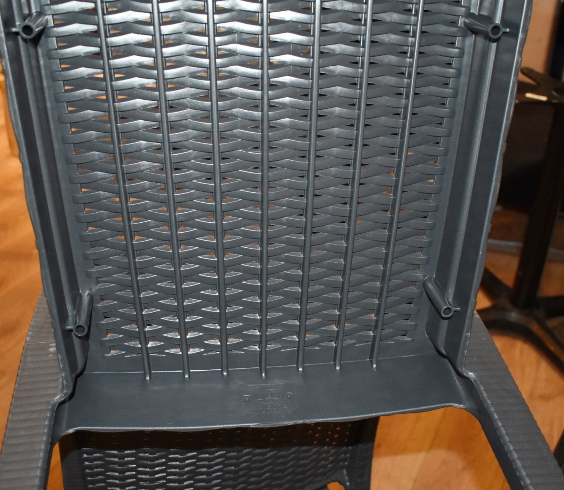 4 x Siesta 'Florida' Rattan Style Garden Chairs In Dark Grey - Suitable For Commercial or Home Use - - Image 10 of 21