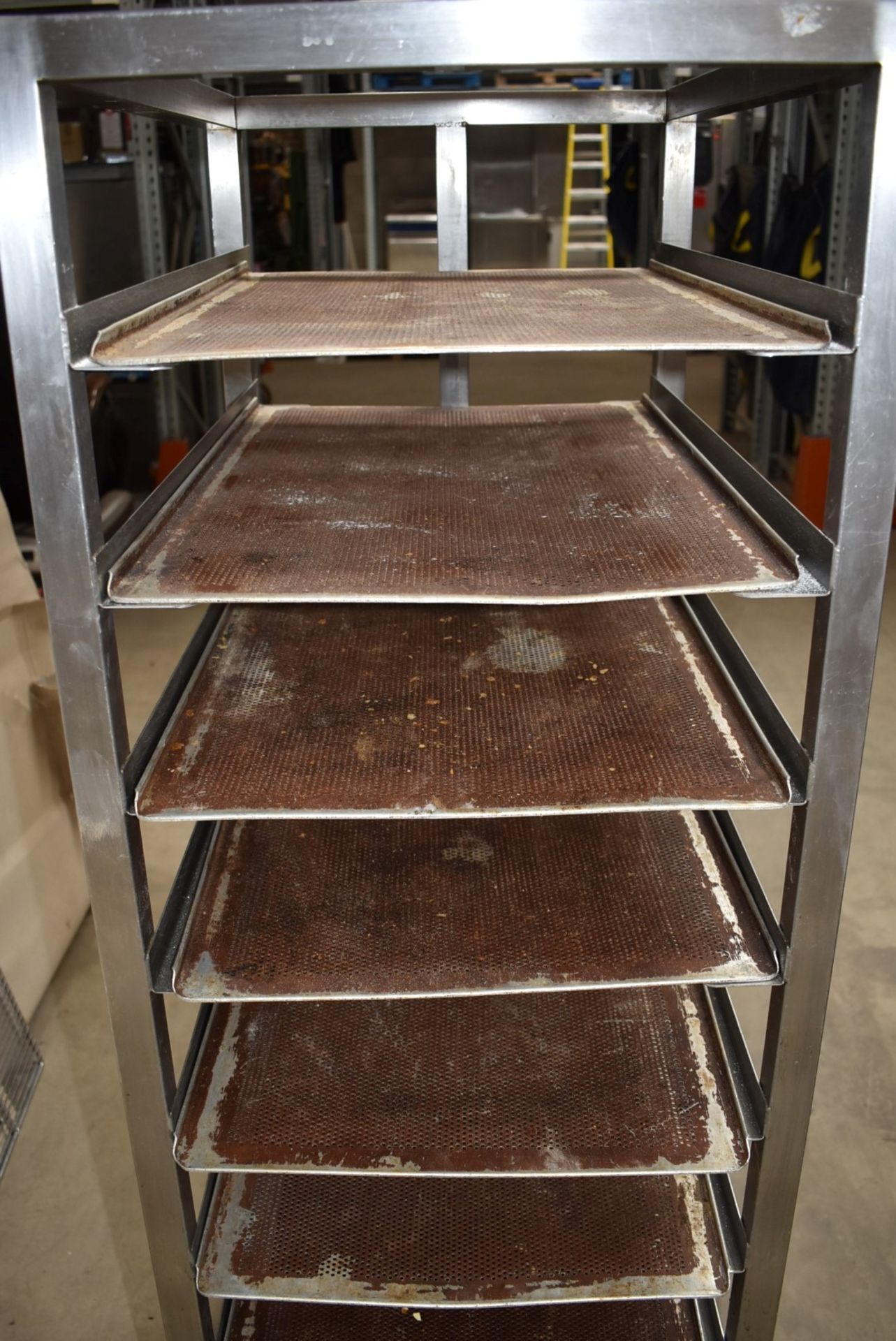 1 x Mobile Bakers Trolley With Ten Perforated Baking Trays - Image 6 of 7