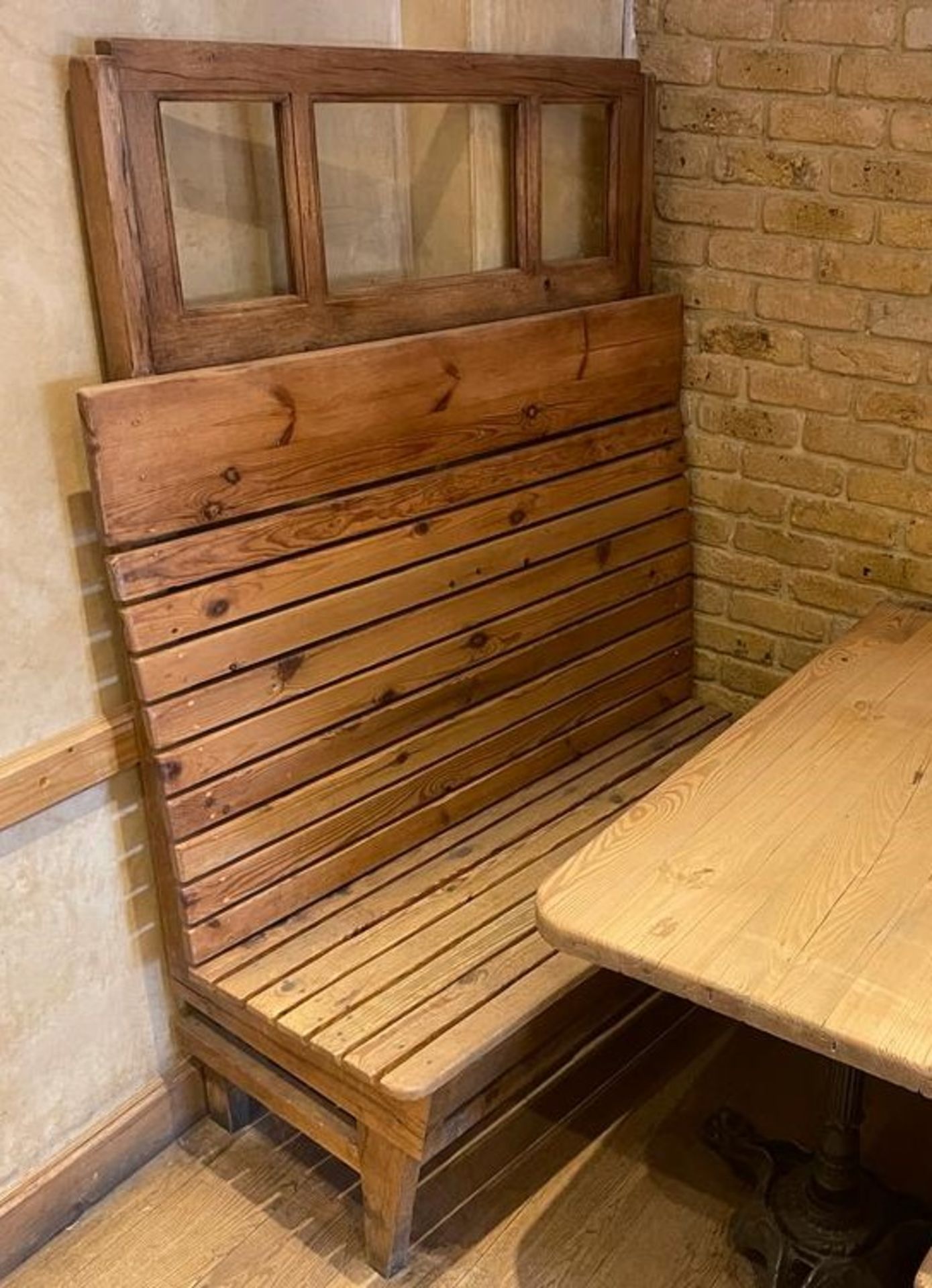 1 x Rustic Restaurant Seating Bench With Top Glass Partition