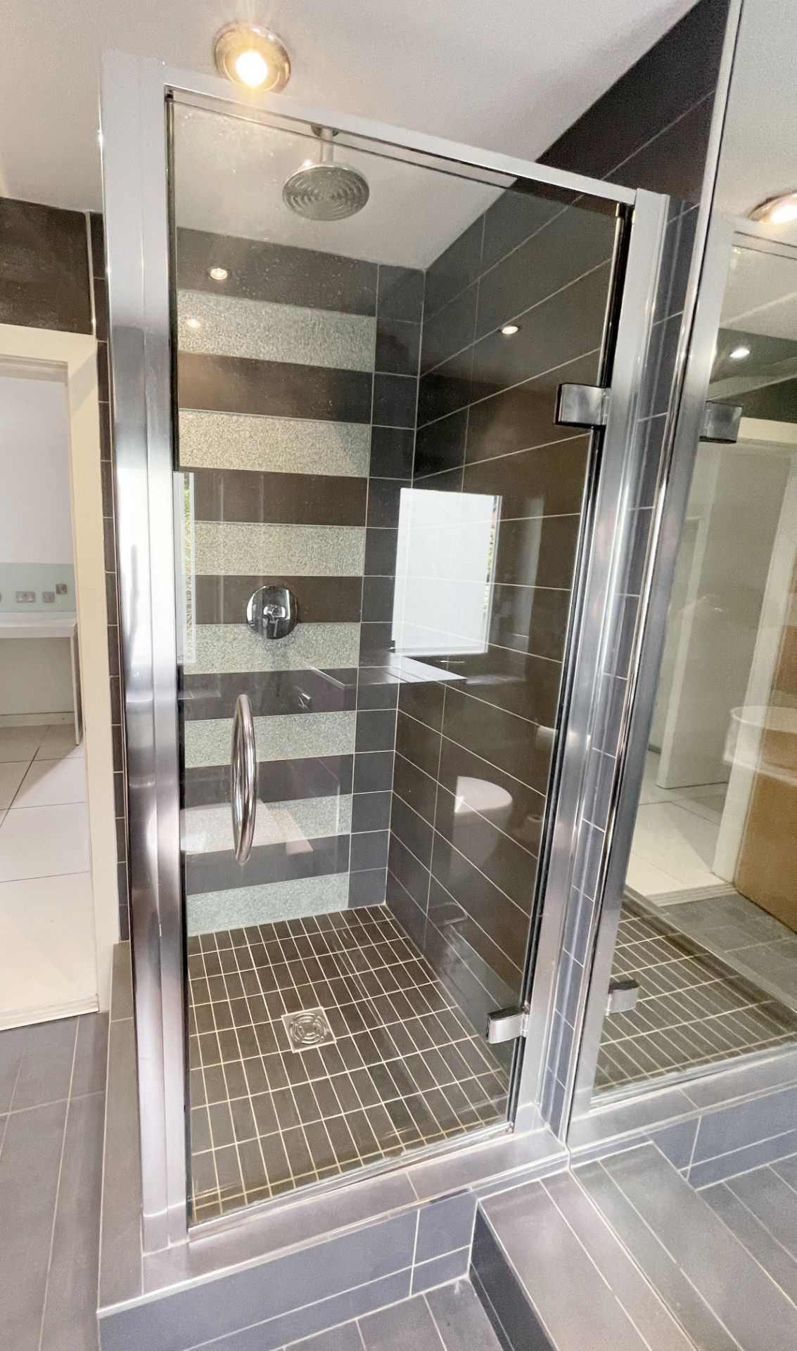 1 x Luxury Downstairs Bathroom Suite Featuring Villeroy+Boch Sink & WC Shower - Ref: D'STRS/BR - - Image 27 of 29