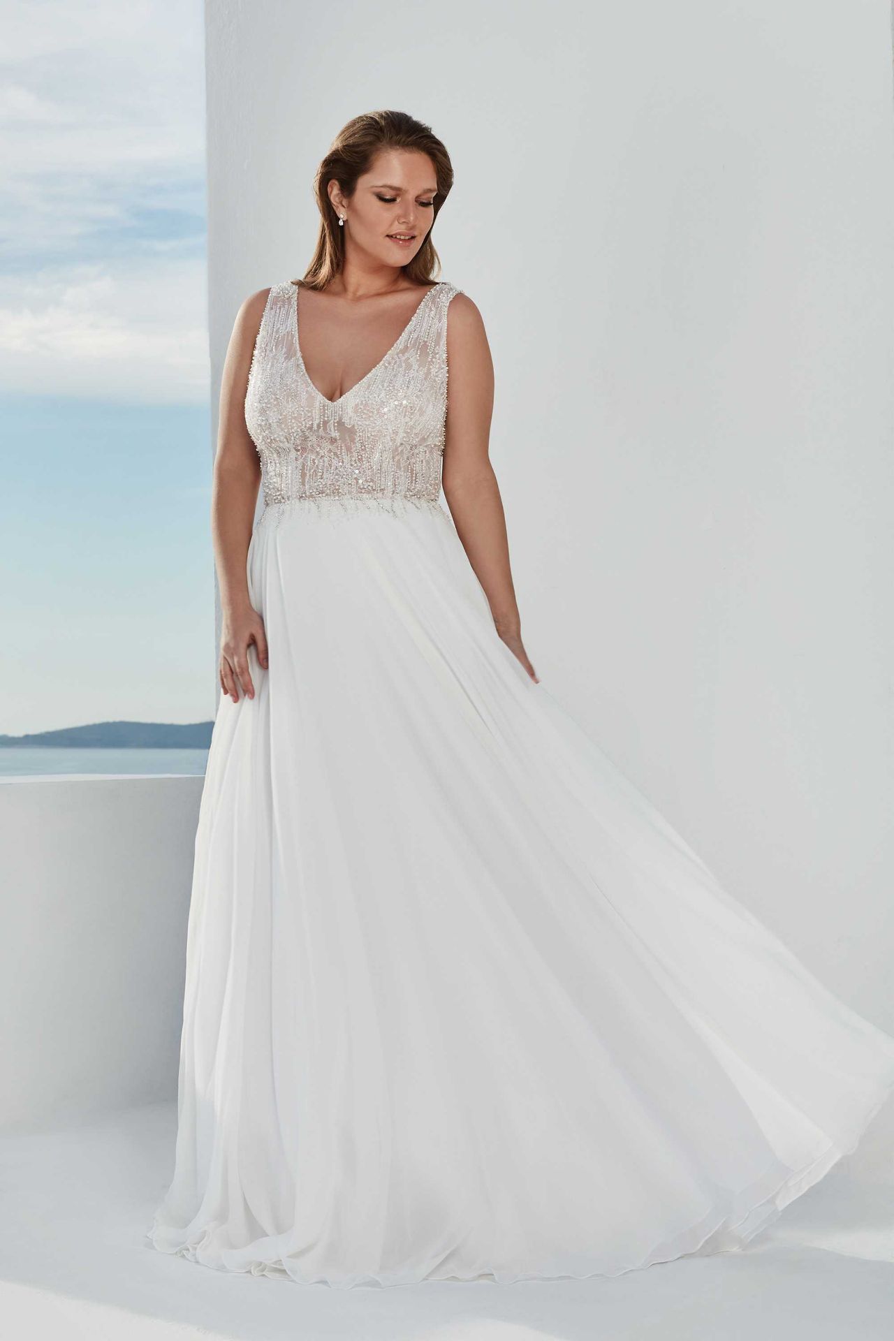 1 x Justin Alexander Designer Wedding Dress With Sheer Beaded Bodice - UK Size 10 - RRP £1,390 - Image 2 of 11