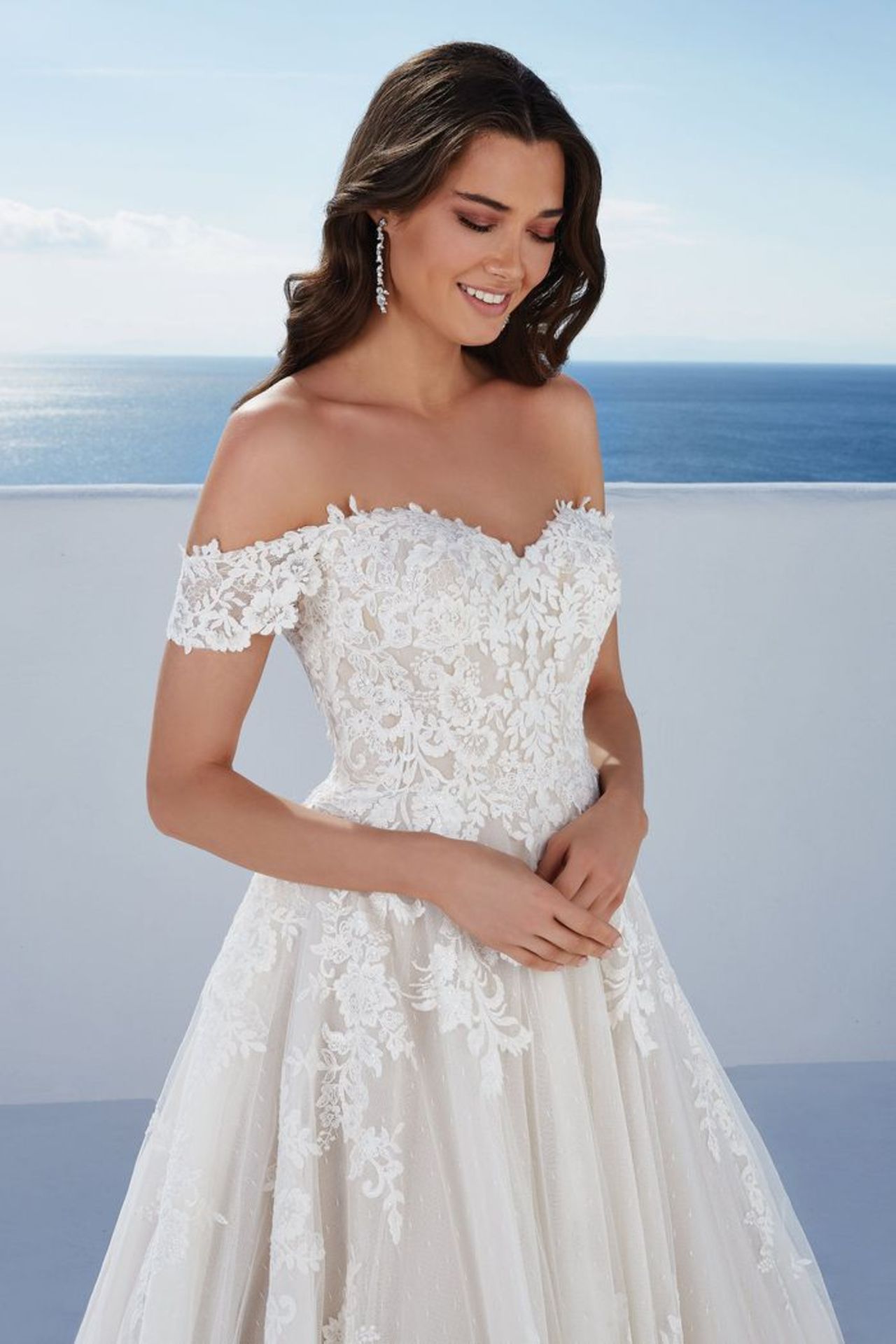 1 x Justin Alexander 'Venice' Tulle Ball Gown With Off the Shoulder Detail - UK Size 10 - RRP £1,854 - Image 11 of 15