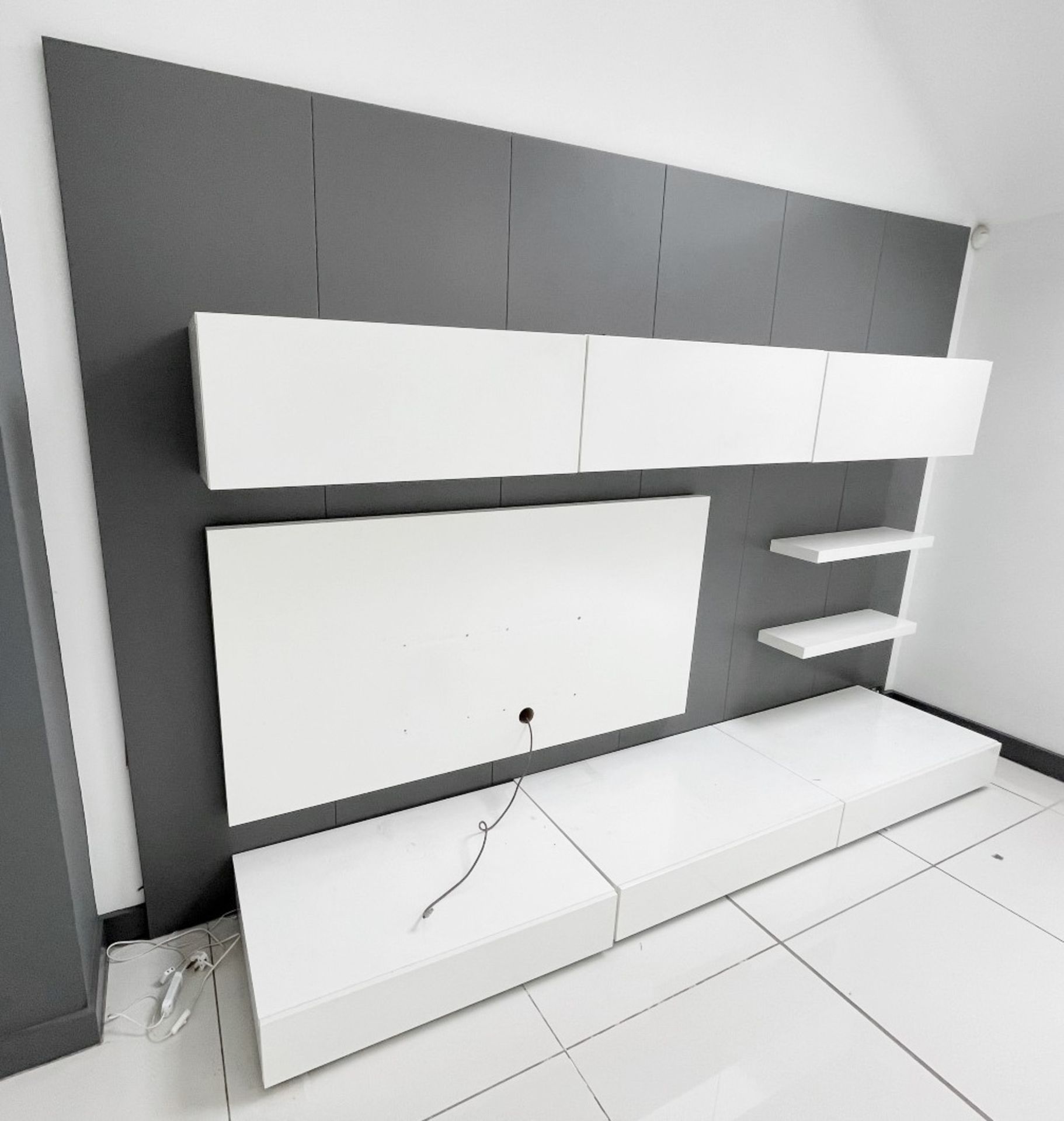 1 x Bespoke Fitted 3.6-Metre Wide TV / Media Storage Wall Unit - Ref: KIT - CL742 - NO VAT ON THE - Image 3 of 7